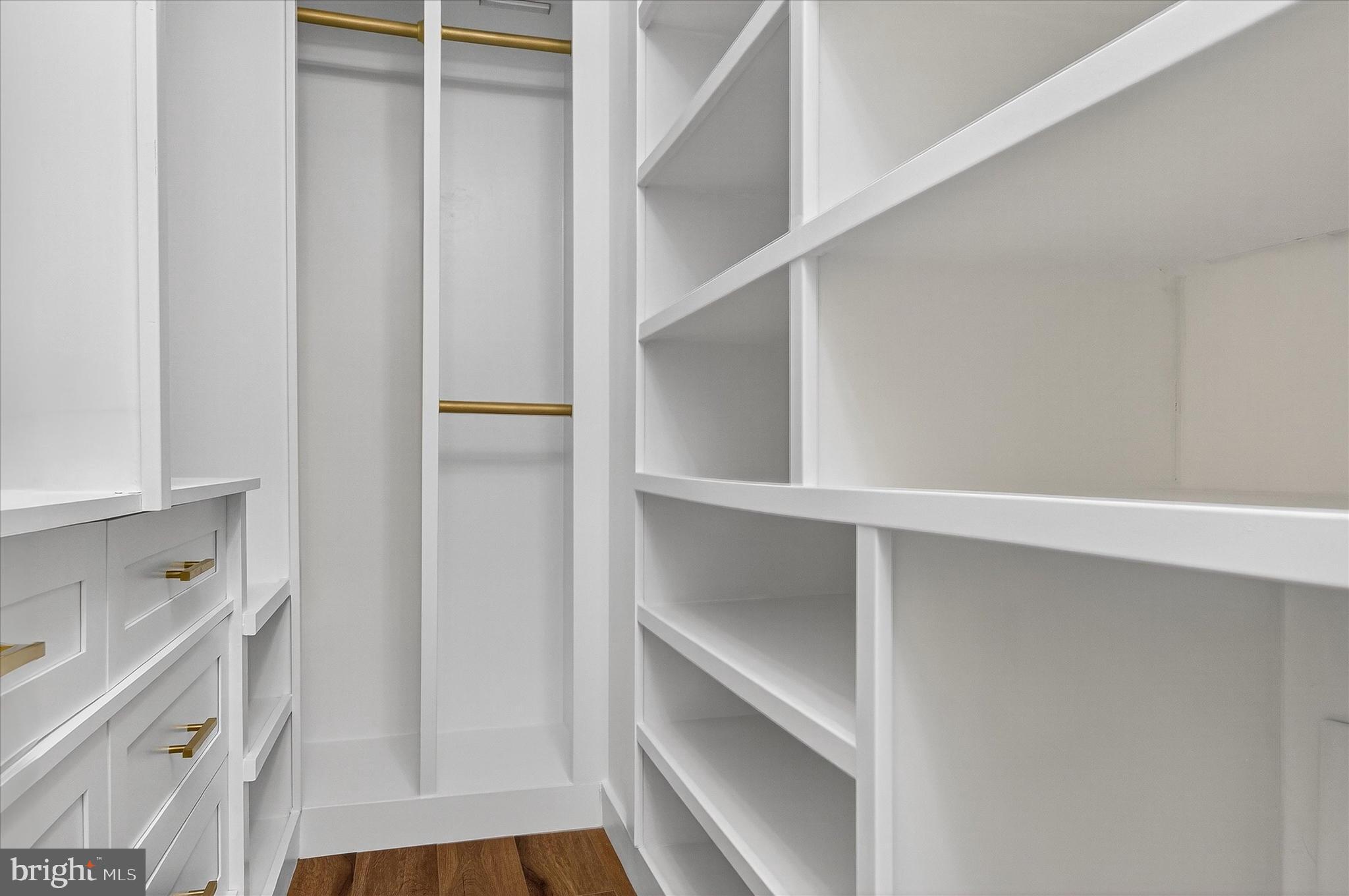 CHATSWORTH VILLAGE CONDO - Residential Lease