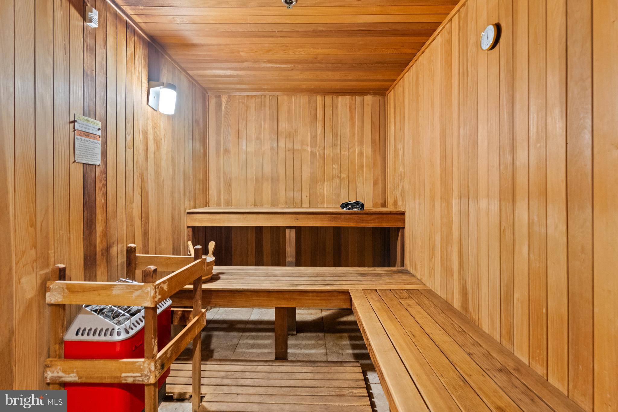 REGENCY AT DOMINION VALLEY - Residential