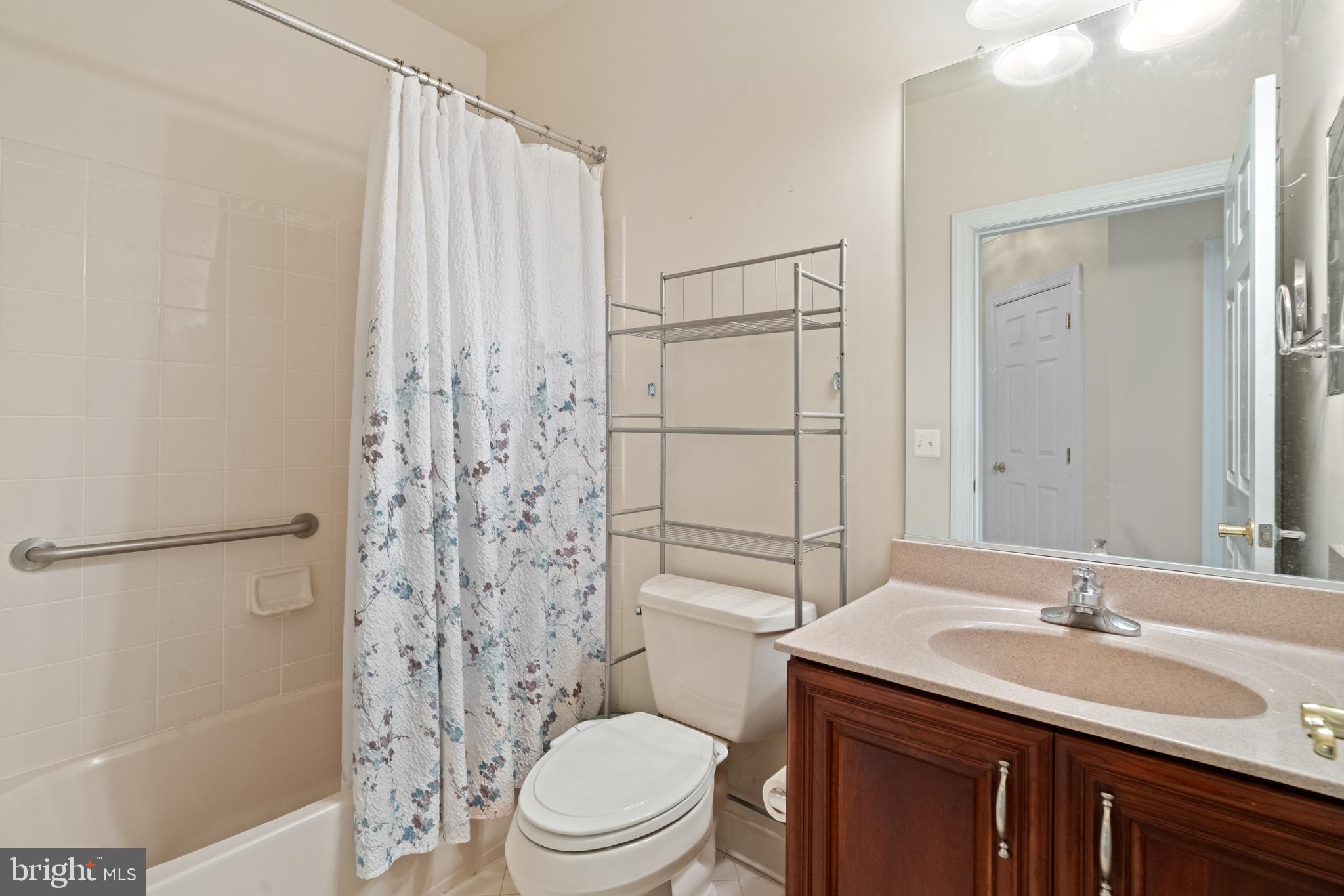 REGENCY AT DOMINION VALLEY - Residential