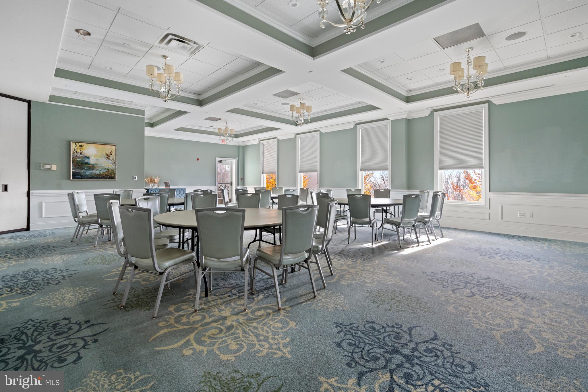 REGENCY AT DOMINION VALLEY - Residential