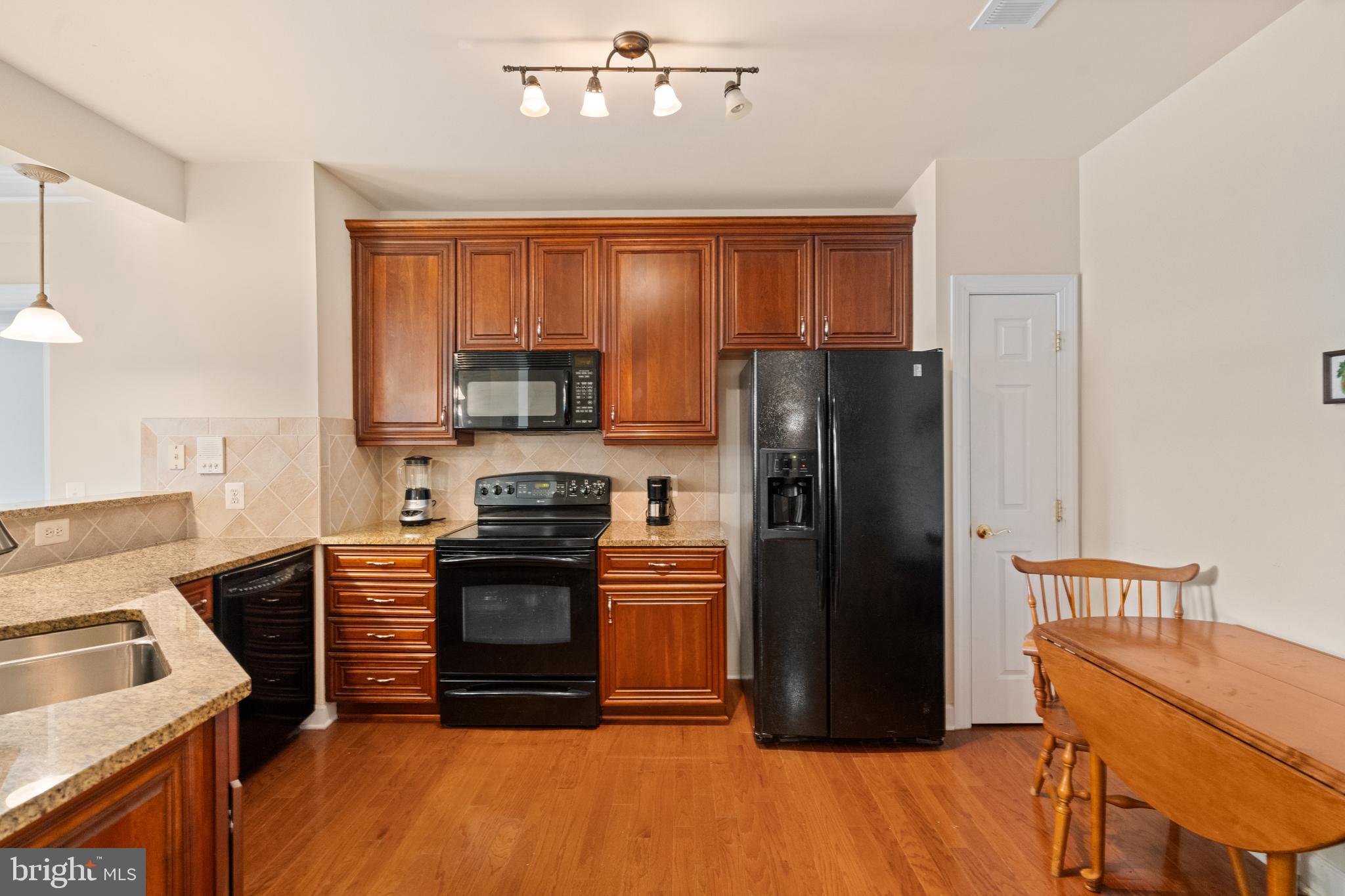 REGENCY AT DOMINION VALLEY - Residential