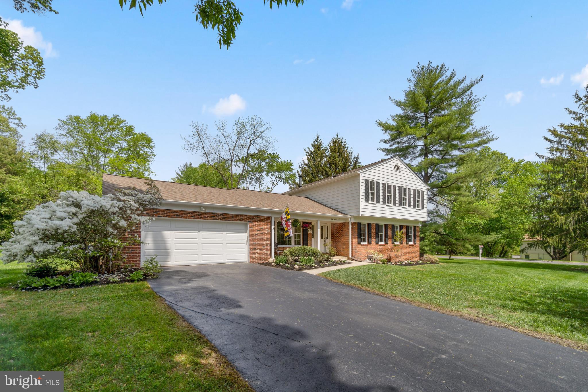 BEAVERBROOK - Residential