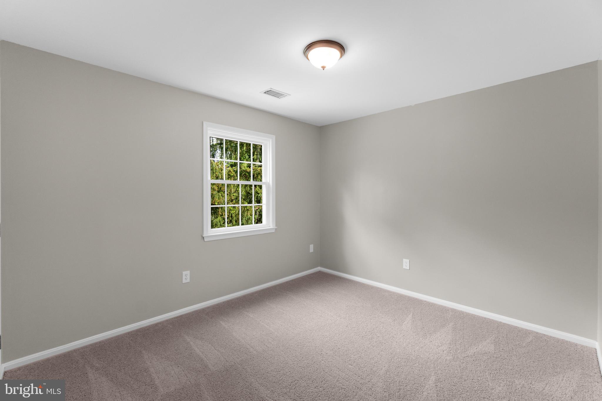 BEAVERBROOK - Residential