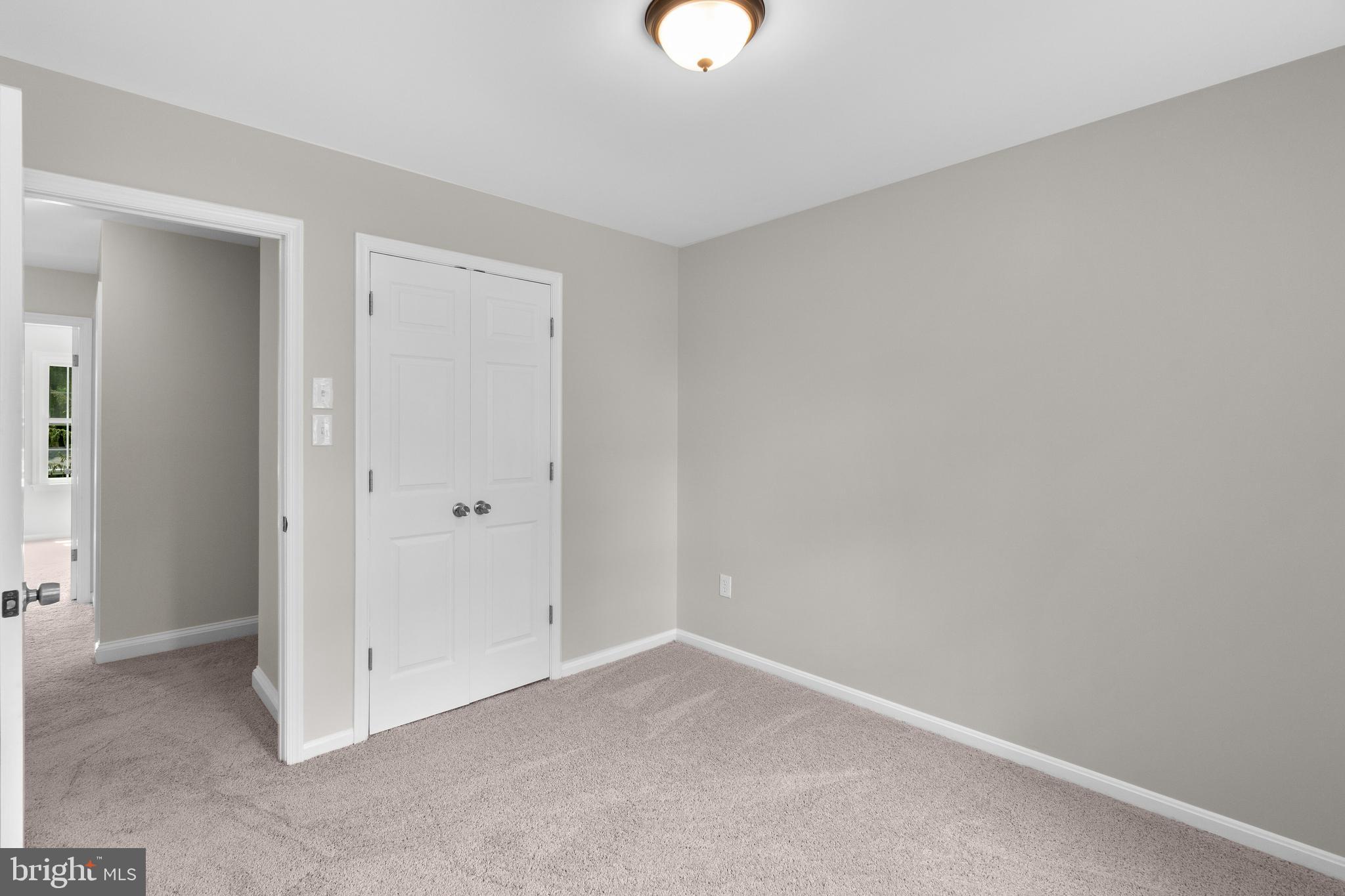 BEAVERBROOK - Residential