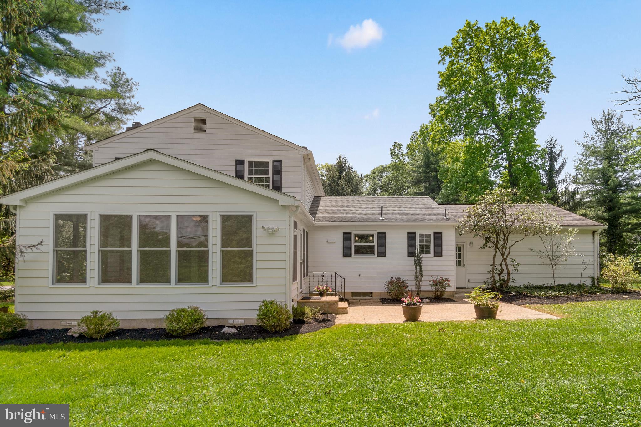 BEAVERBROOK - Residential