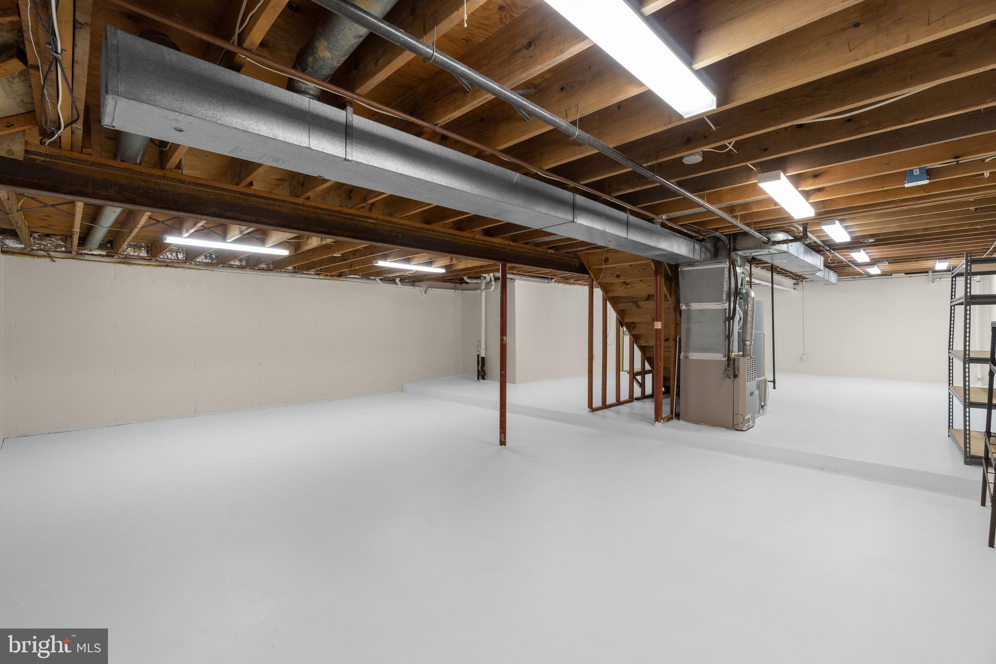 BEAVERBROOK - Residential