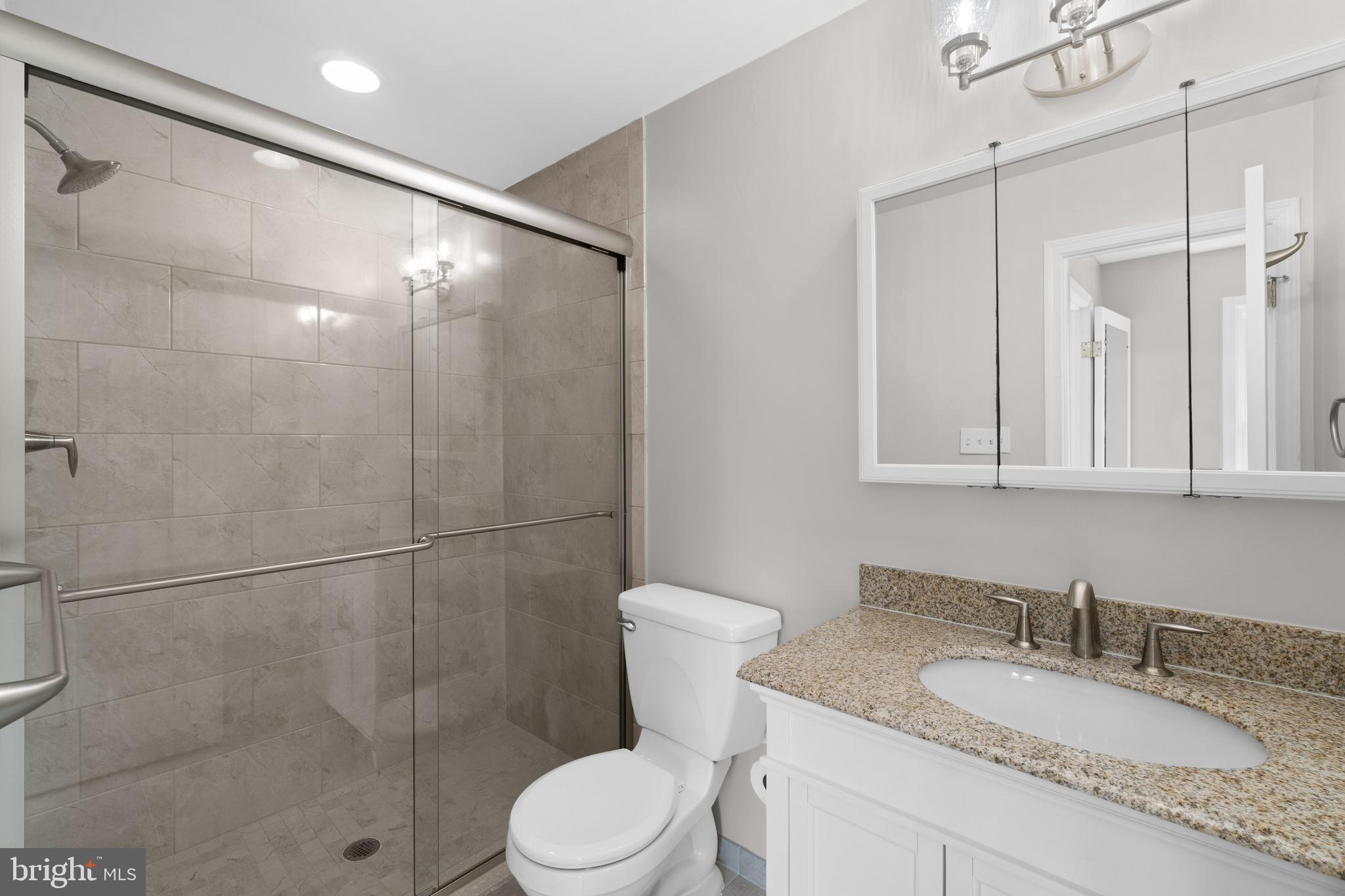 BEAVERBROOK - Residential