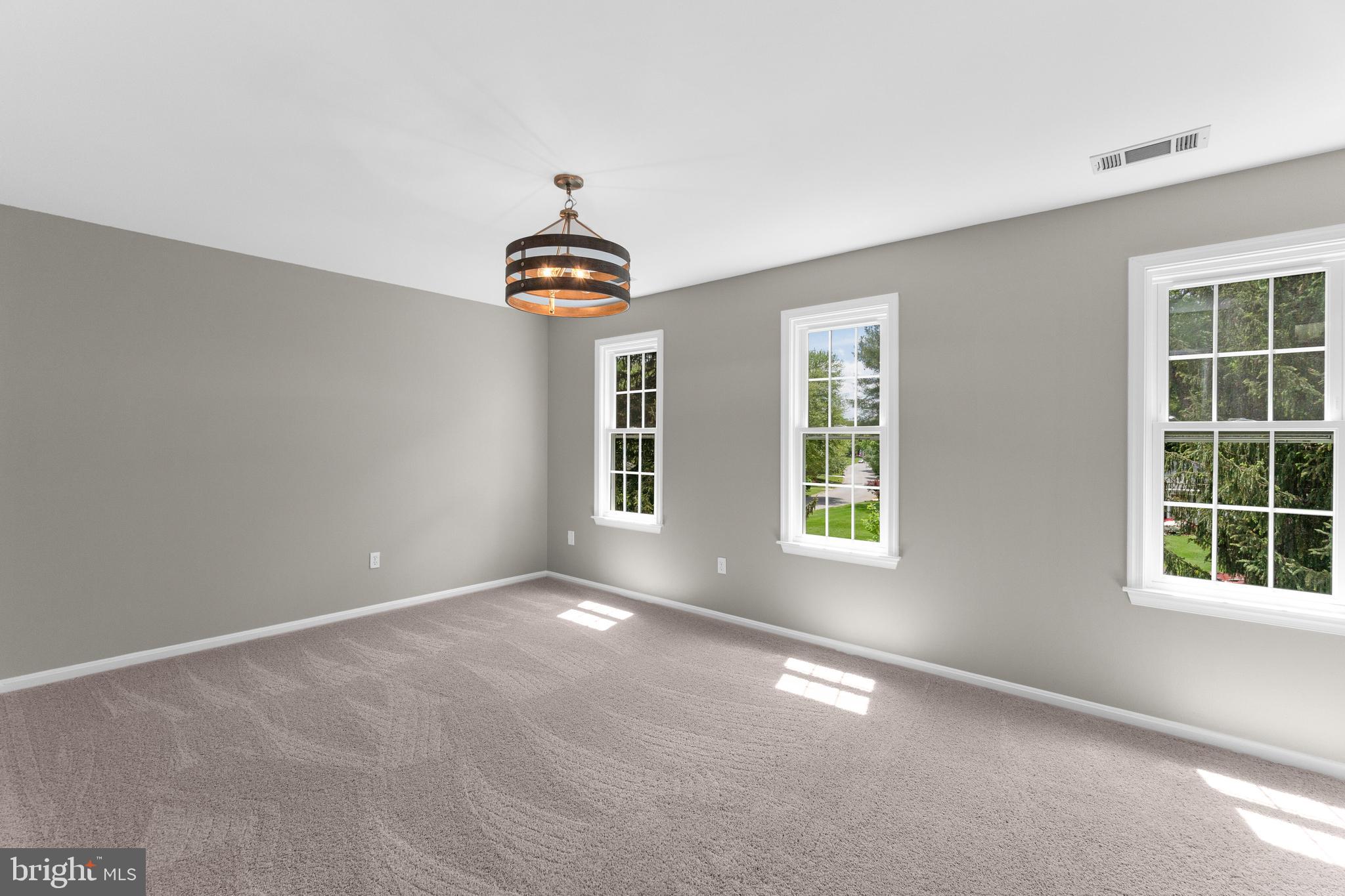 BEAVERBROOK - Residential