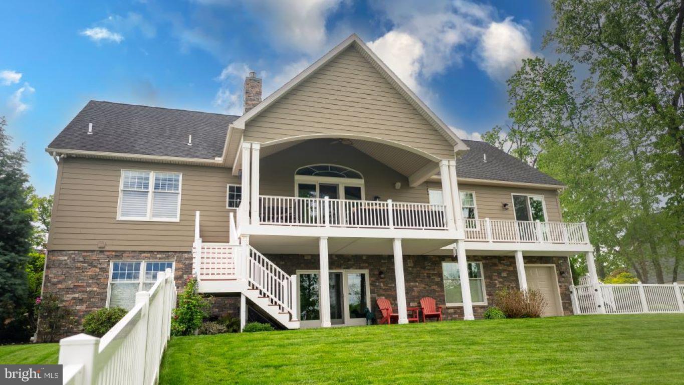 THORNBURY HUNT - Residential