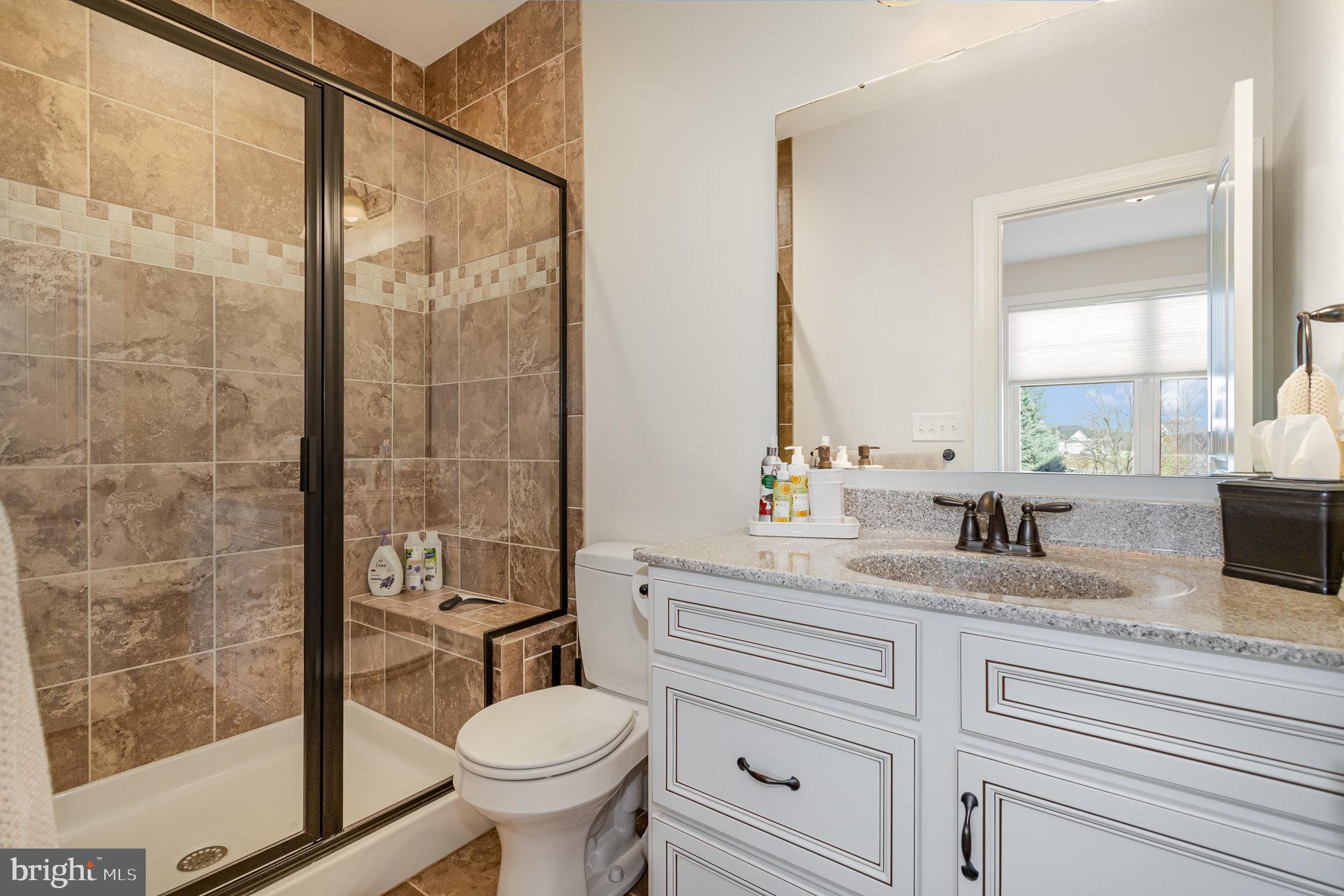 THORNBURY HUNT - Residential