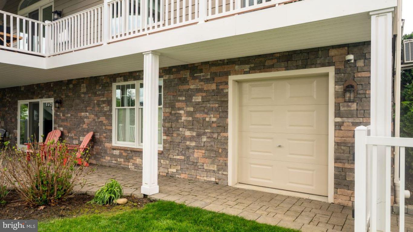 THORNBURY HUNT - Residential