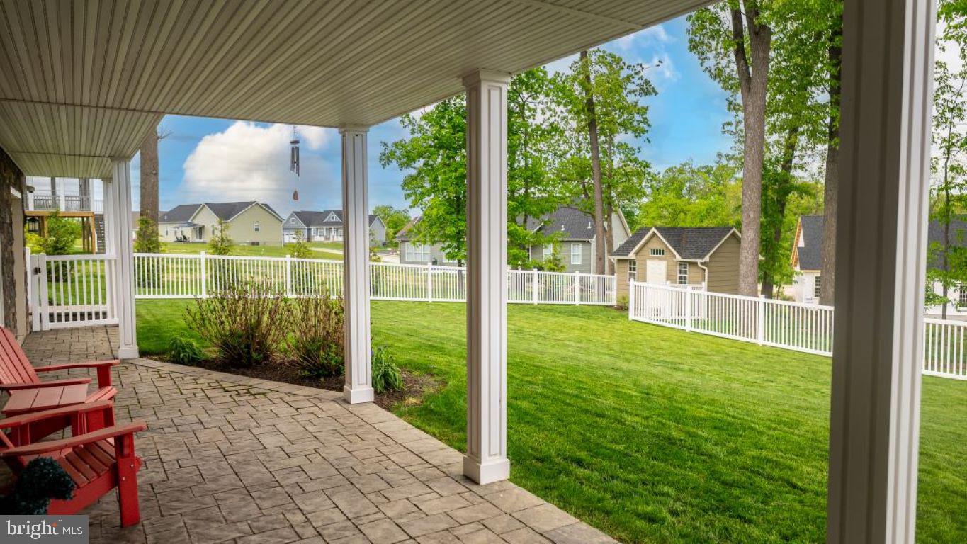 THORNBURY HUNT - Residential