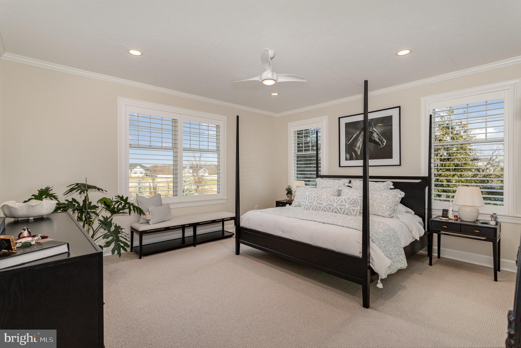 THORNBURY HUNT - Residential