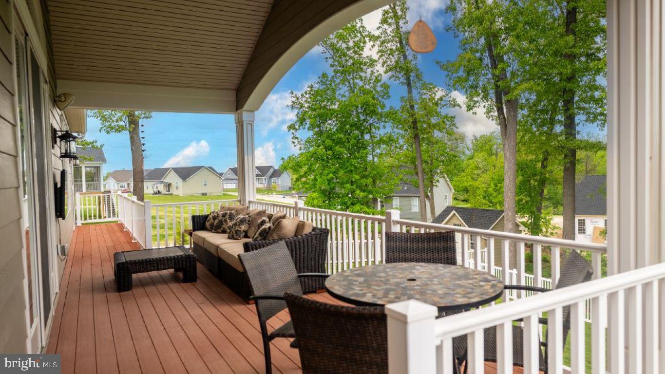 THORNBURY HUNT - Residential