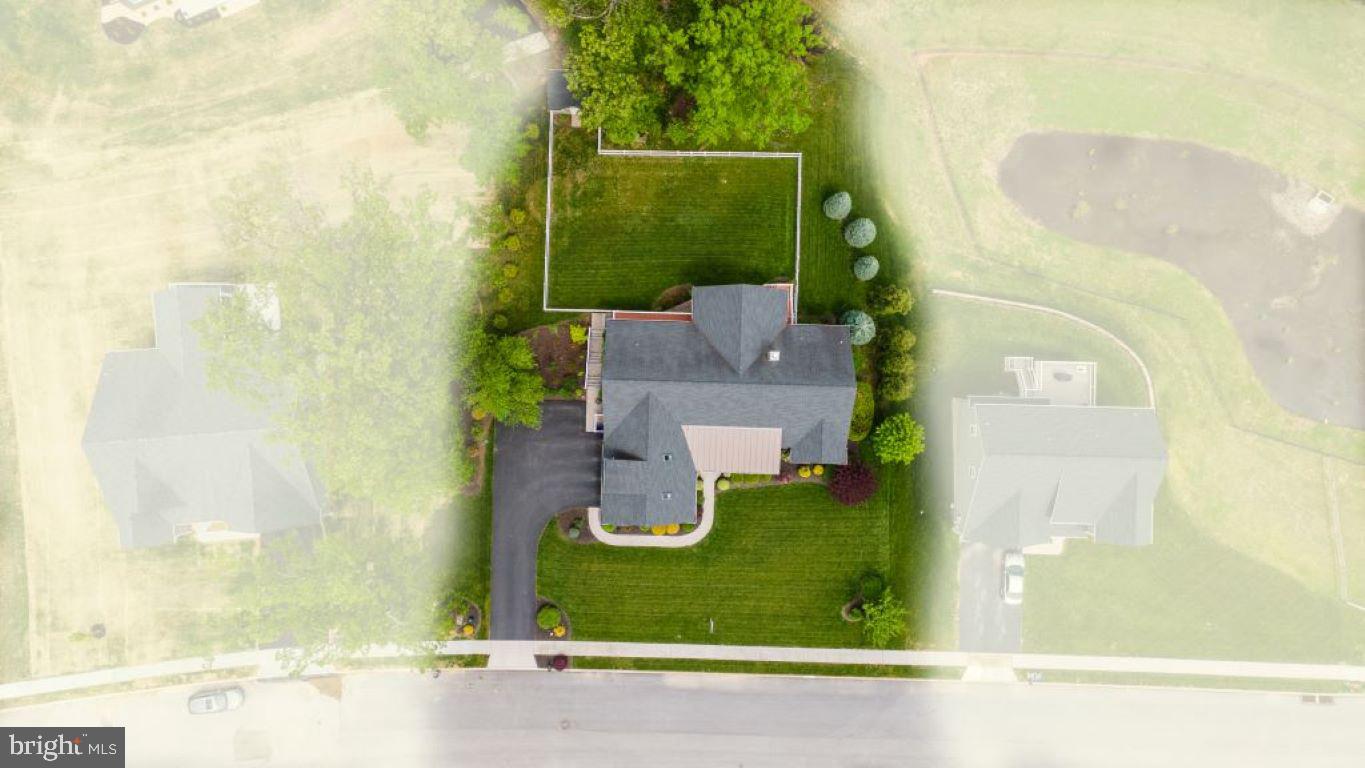 THORNBURY HUNT - Residential