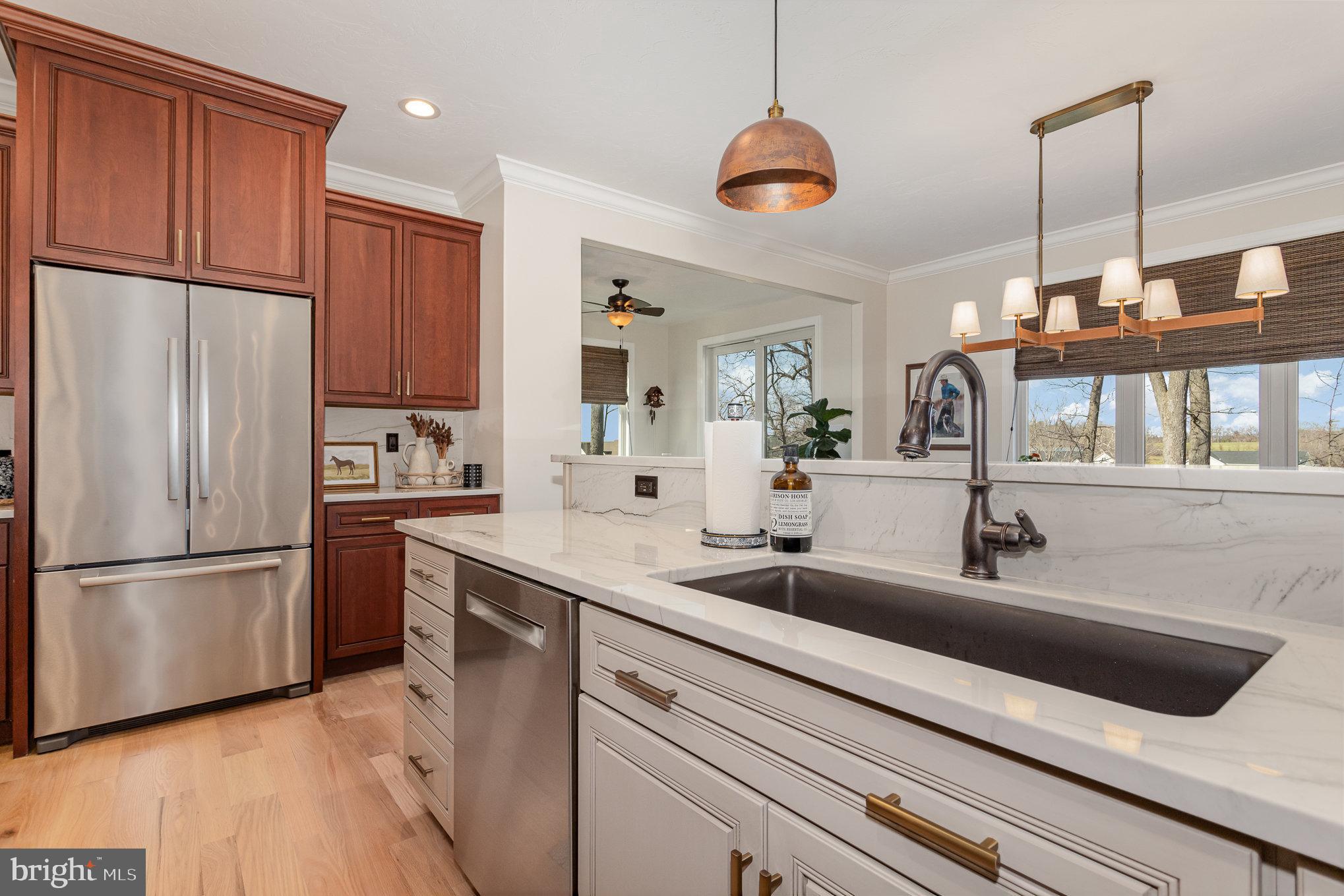 THORNBURY HUNT - Residential