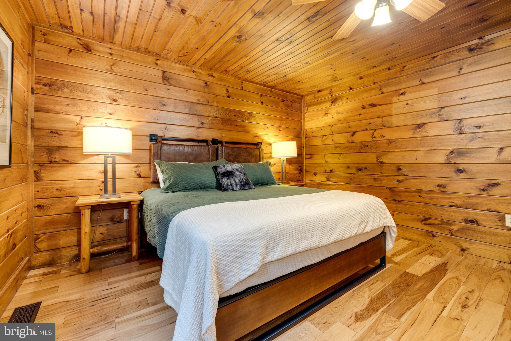 BATTLE CREEK - Residential