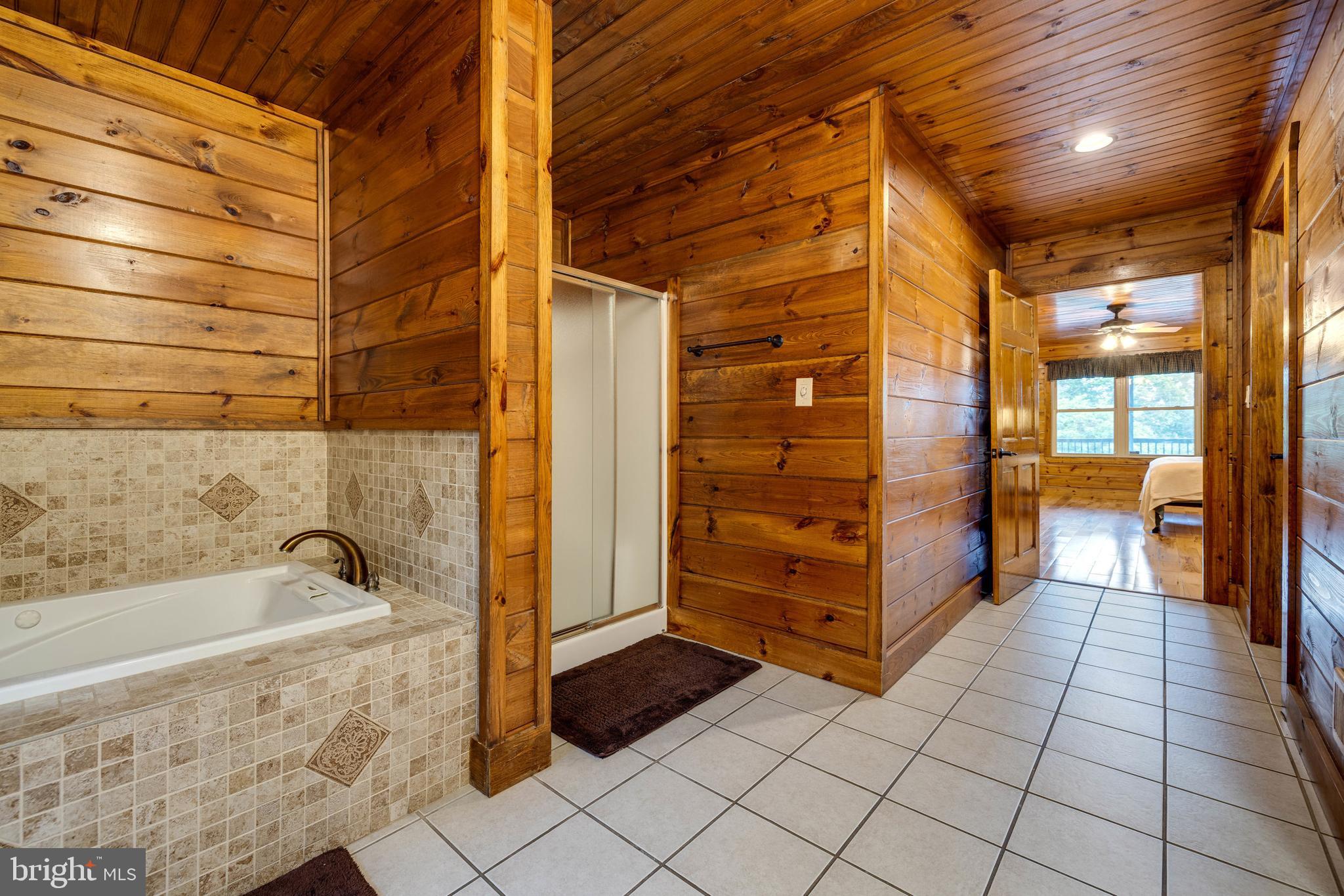 BATTLE CREEK - Residential