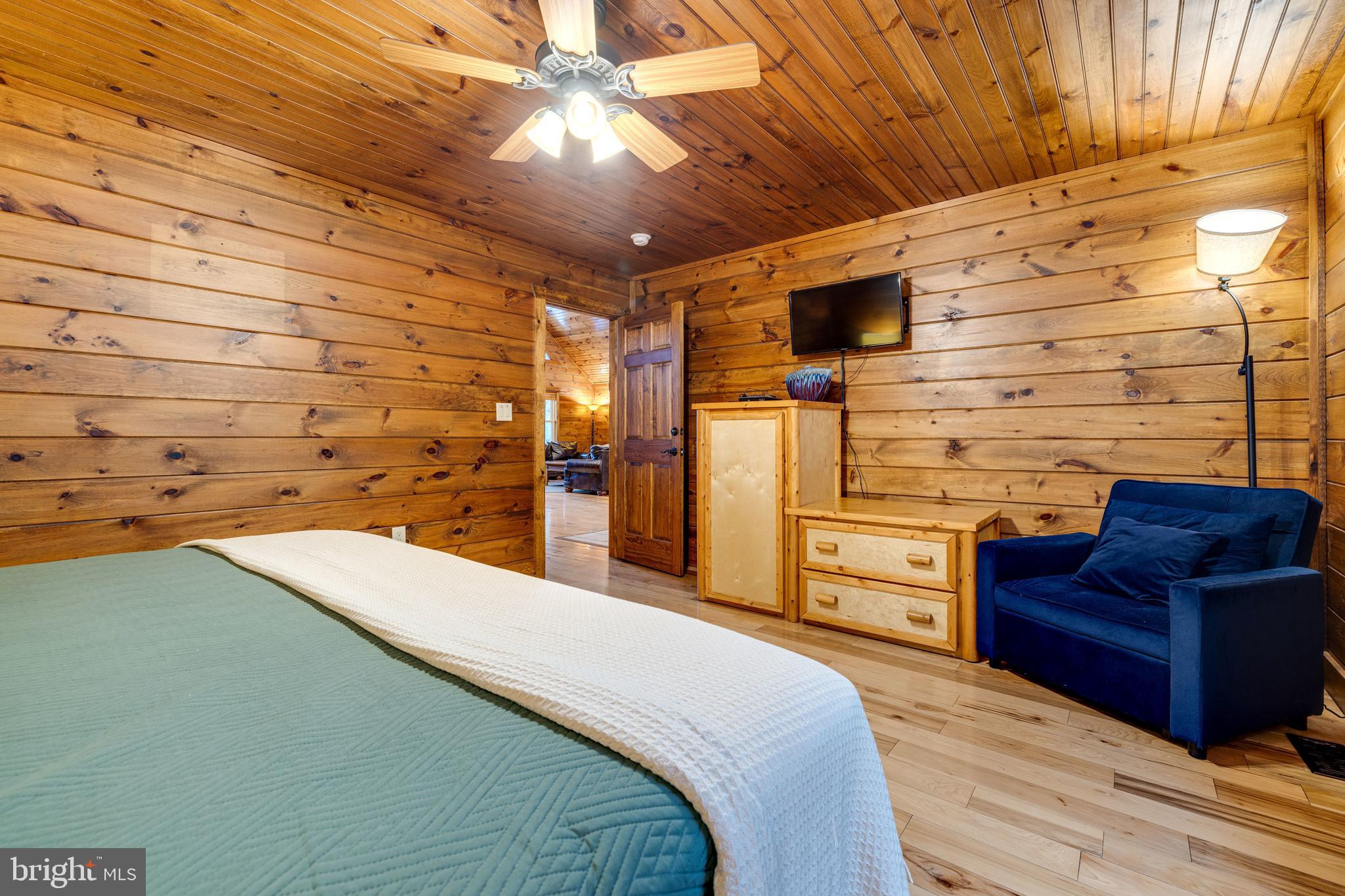 BATTLE CREEK - Residential