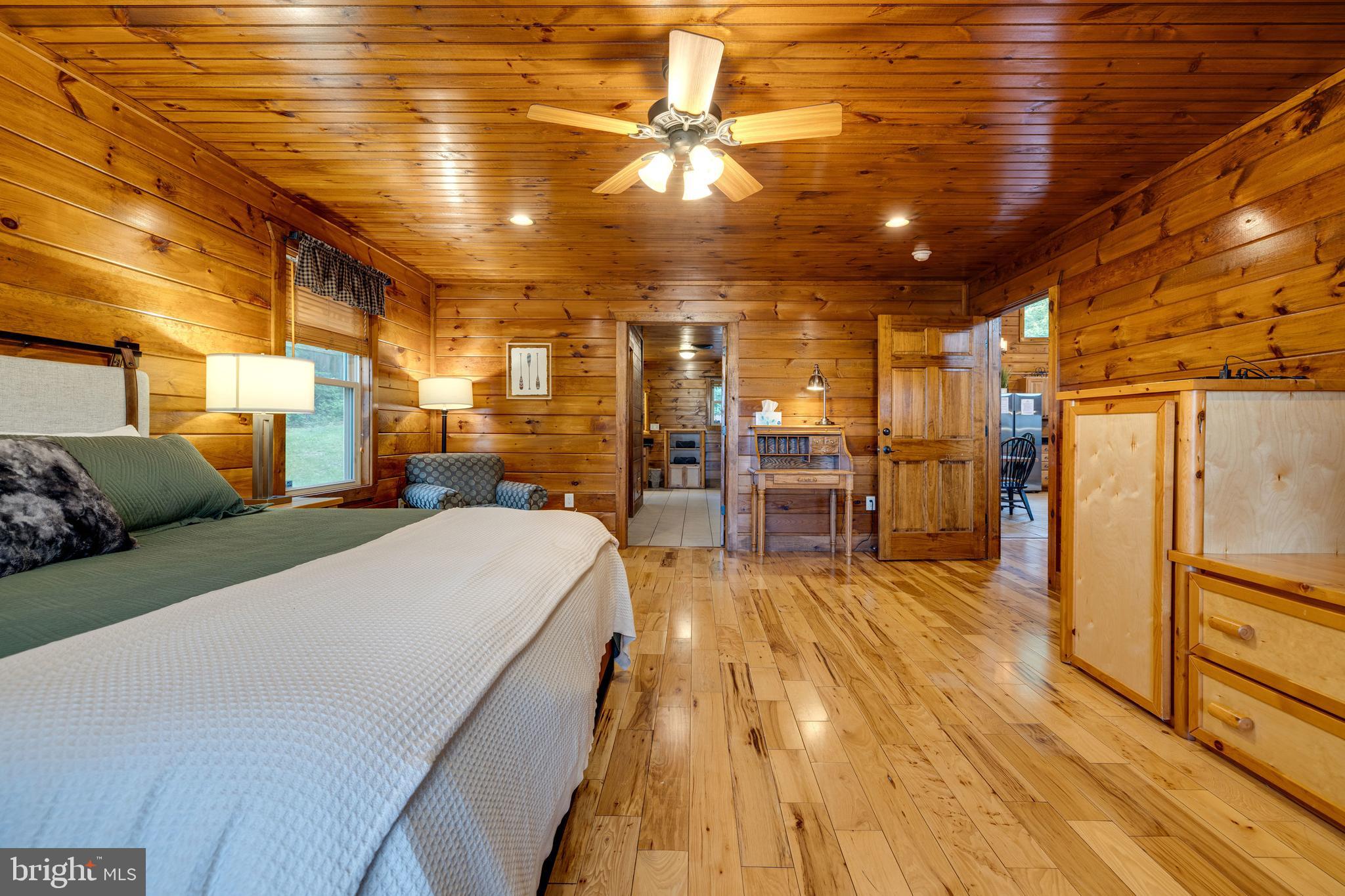 BATTLE CREEK - Residential