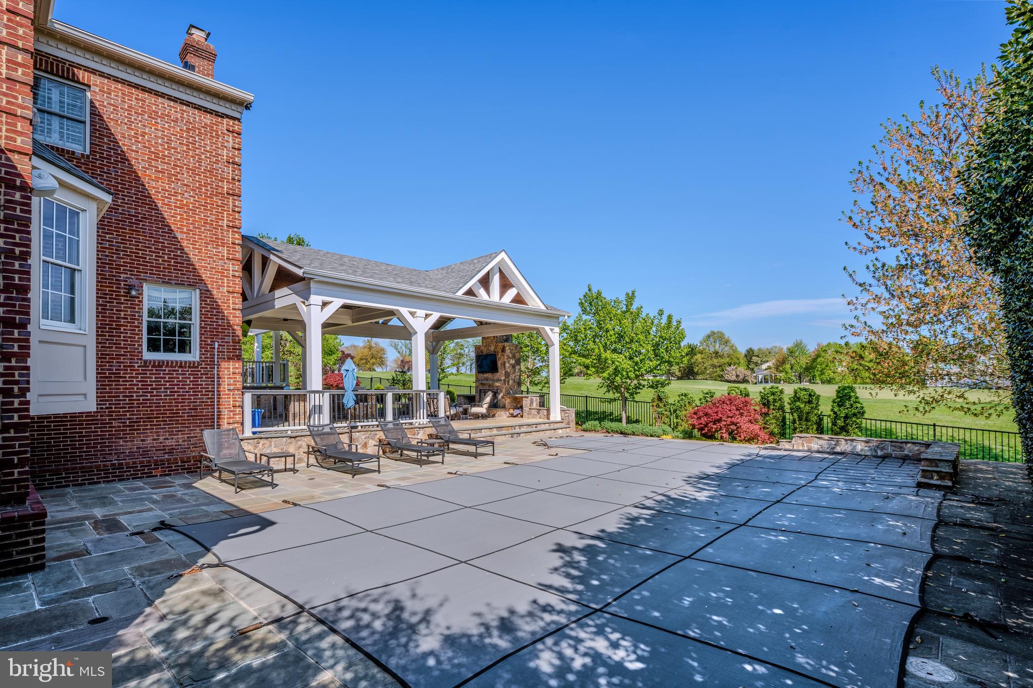 BELMONT COUNTRY CLUB - Residential