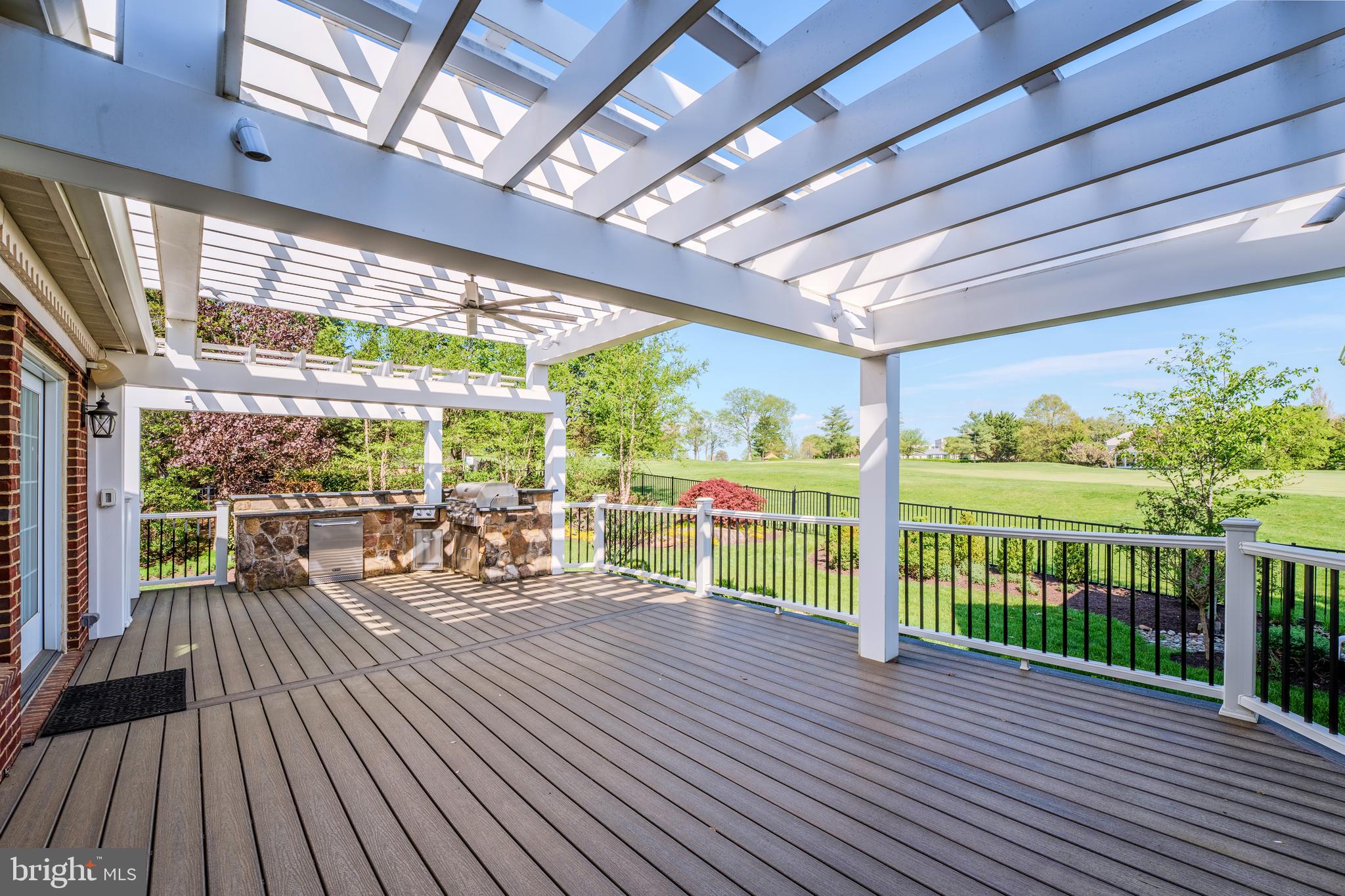 BELMONT COUNTRY CLUB - Residential