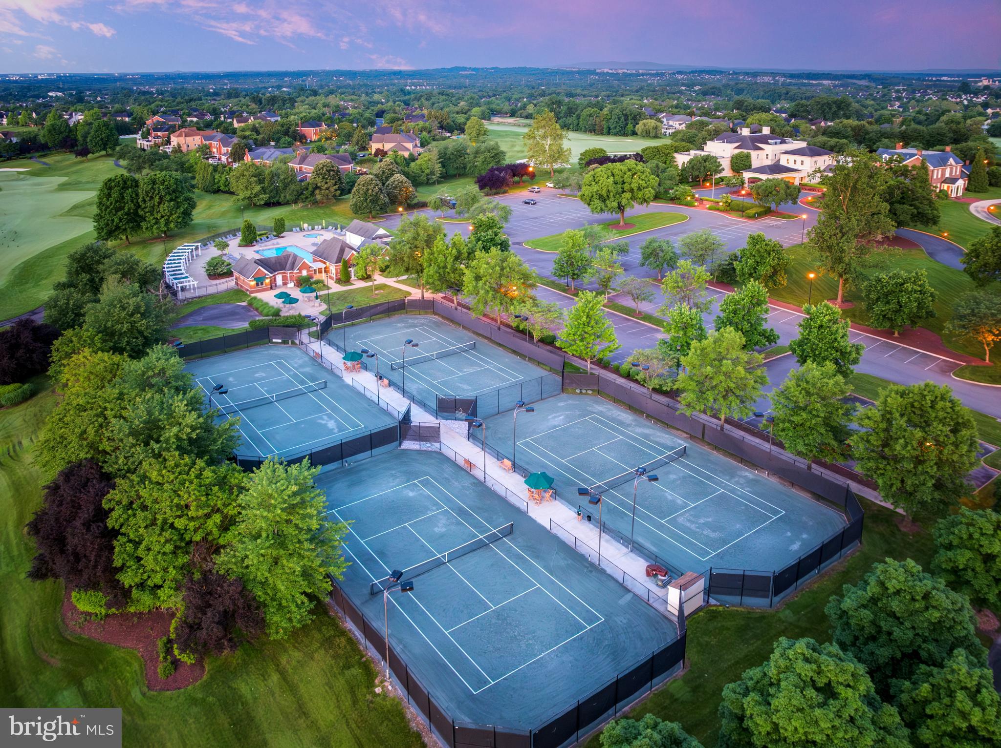 BELMONT COUNTRY CLUB - Residential