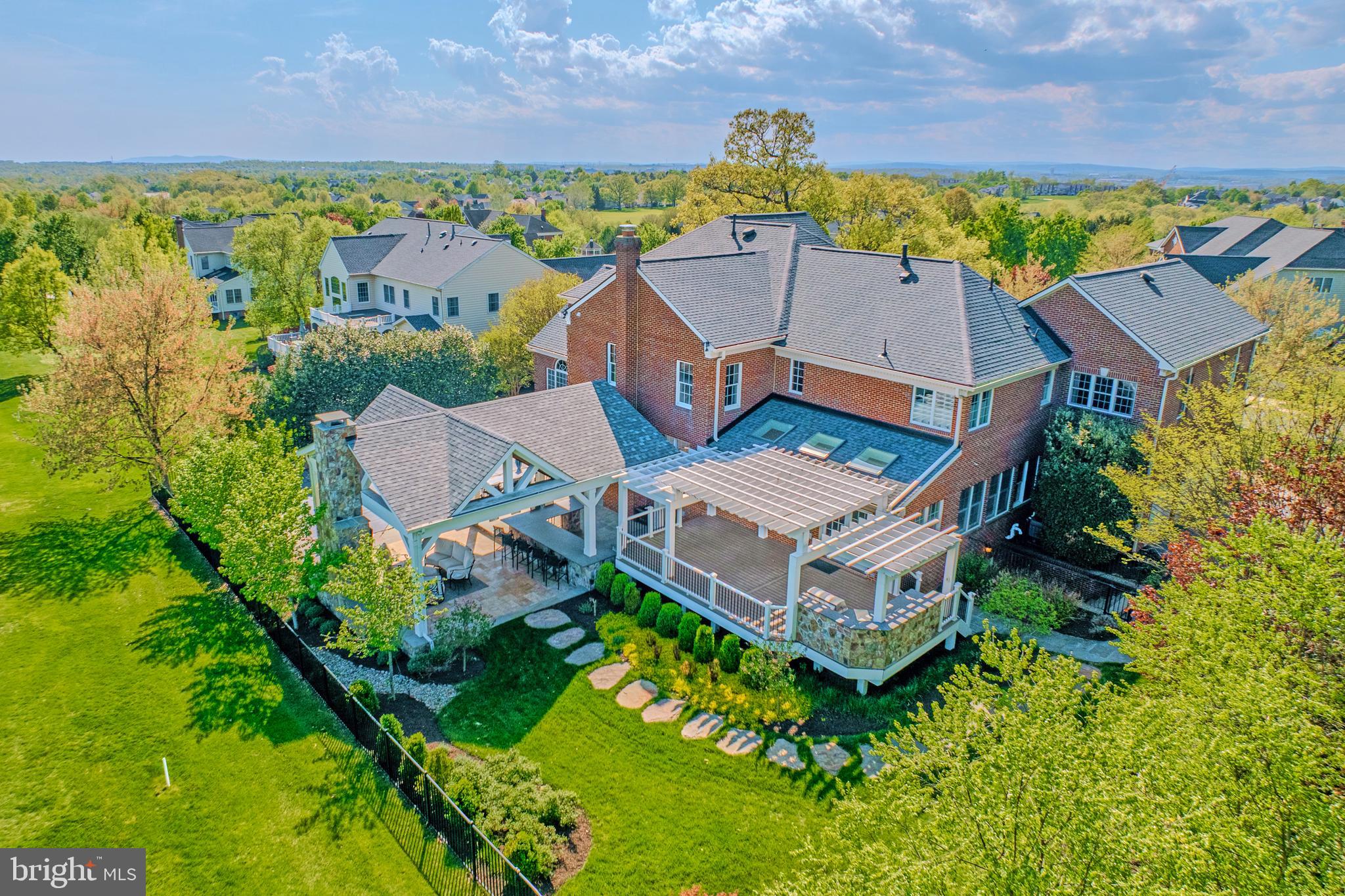 BELMONT COUNTRY CLUB - Residential