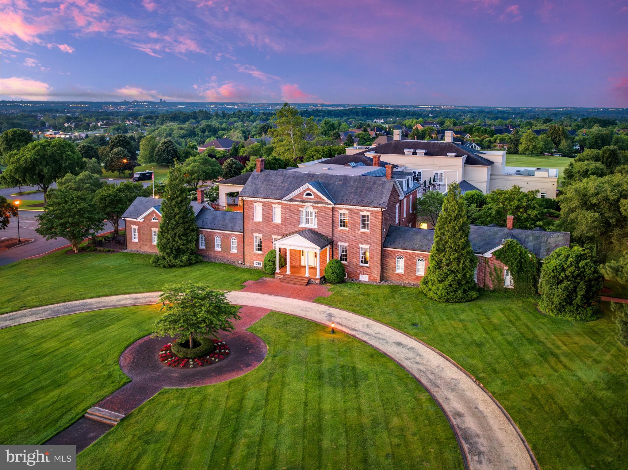 BELMONT COUNTRY CLUB - Residential