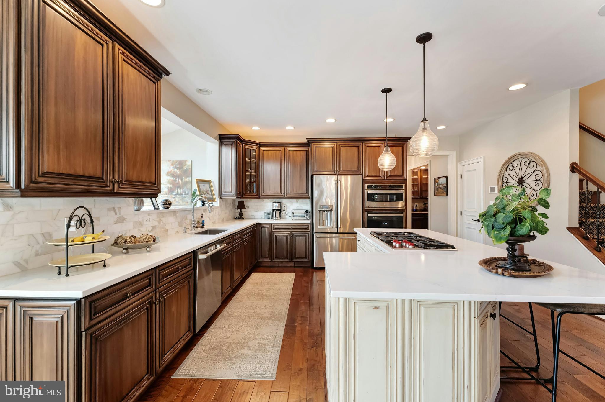 BELMONT COUNTRY CLUB - Residential