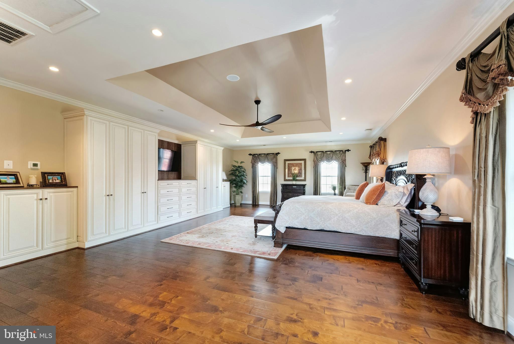 BELMONT COUNTRY CLUB - Residential