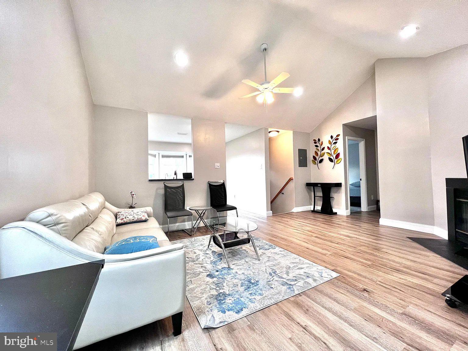 EXTON STATION - Residential Lease