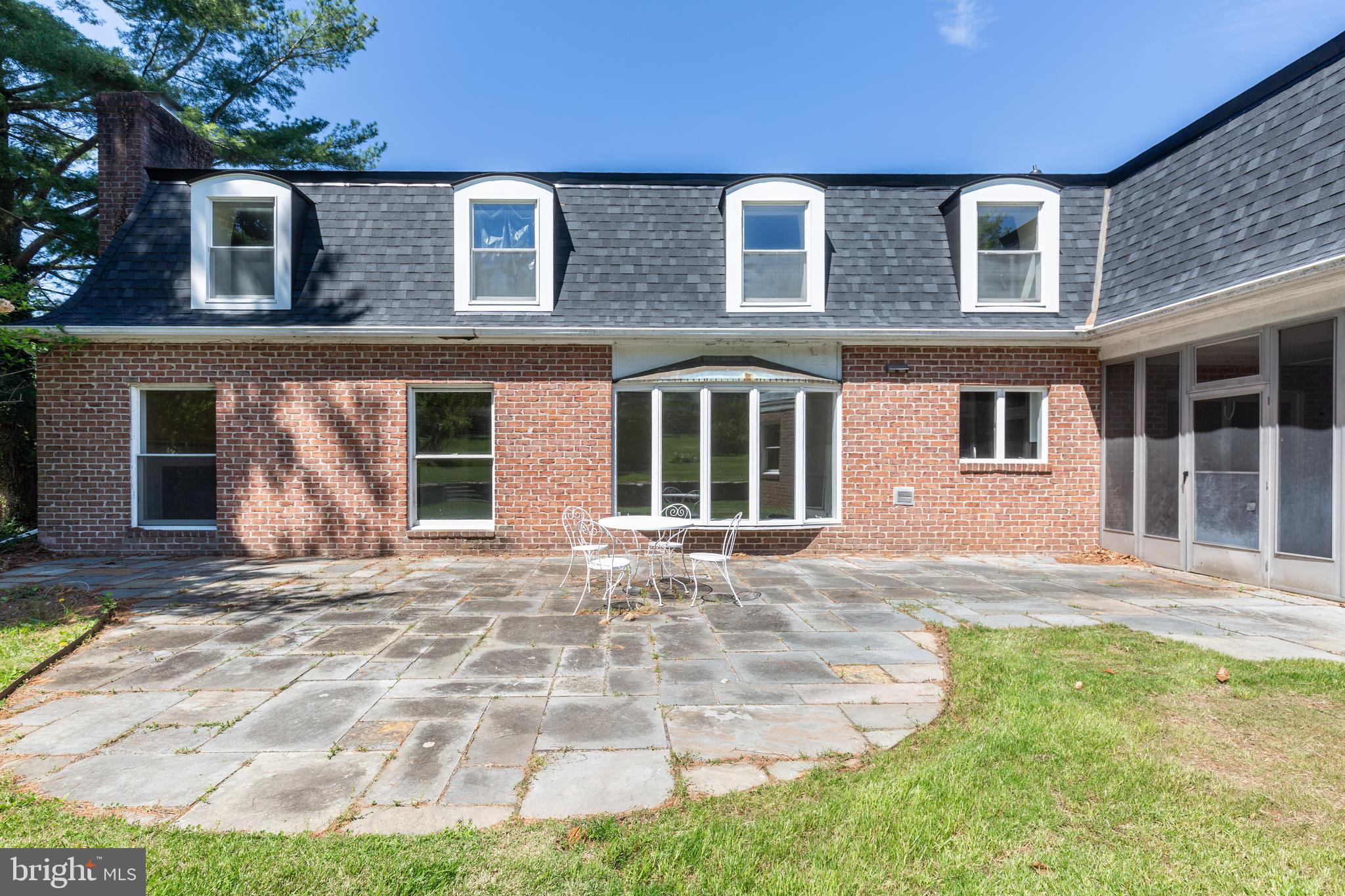 WINCHESTER PARK - Residential