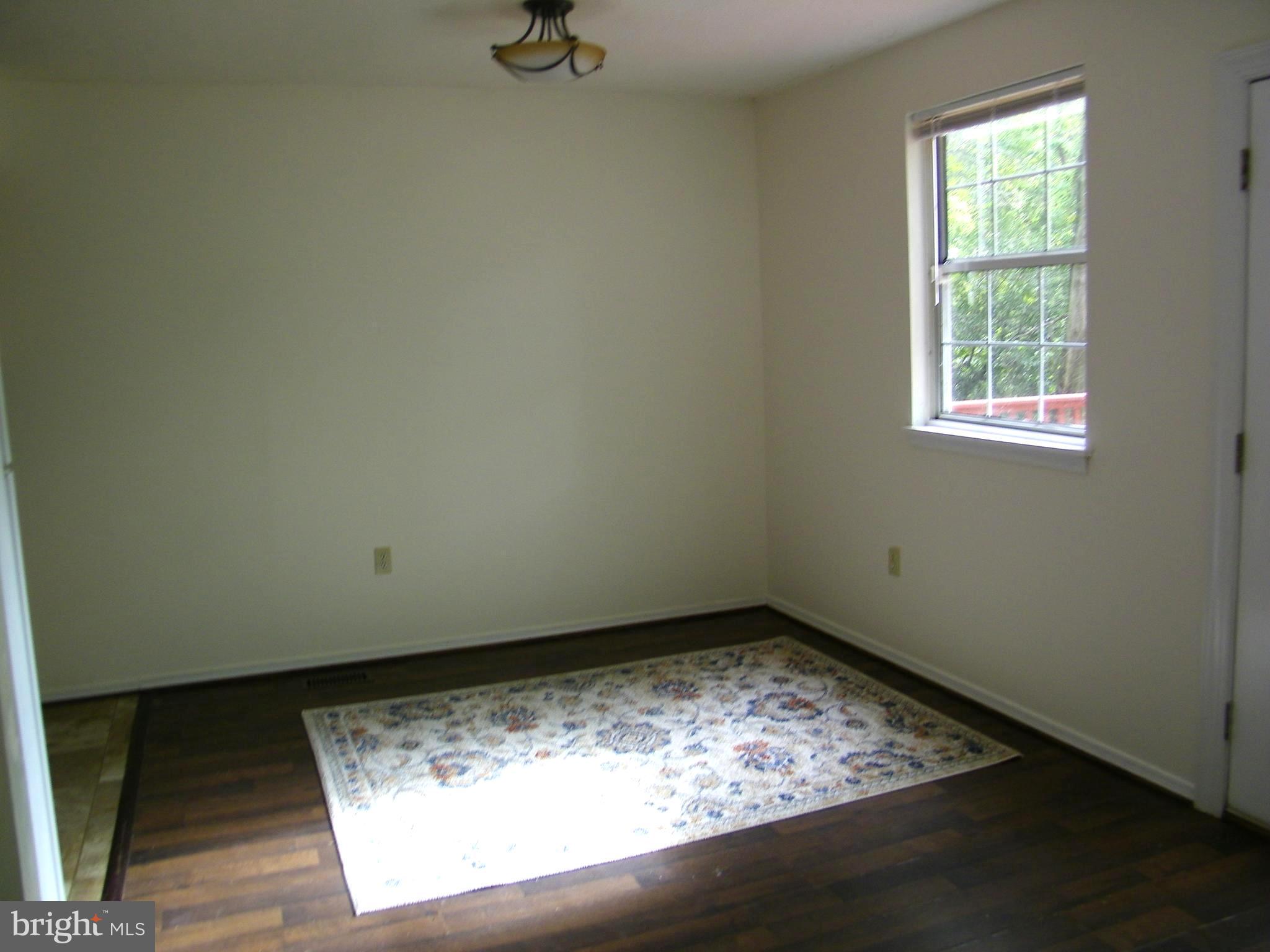 WHITE SANDS - Residential