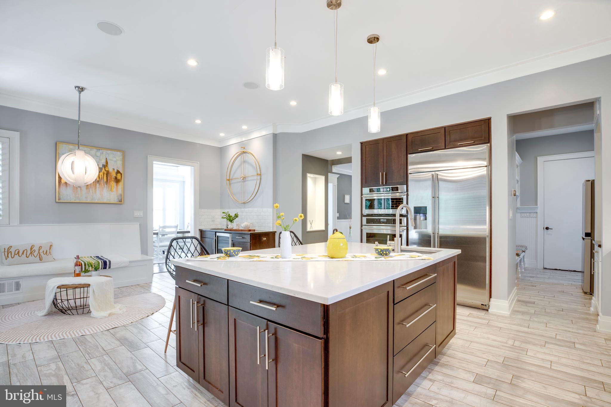 VIENNA WOODS - Residential