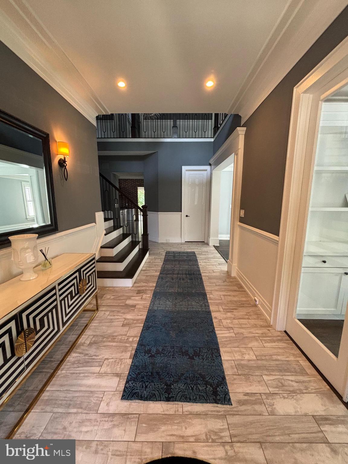 510 WALKER STREET SW