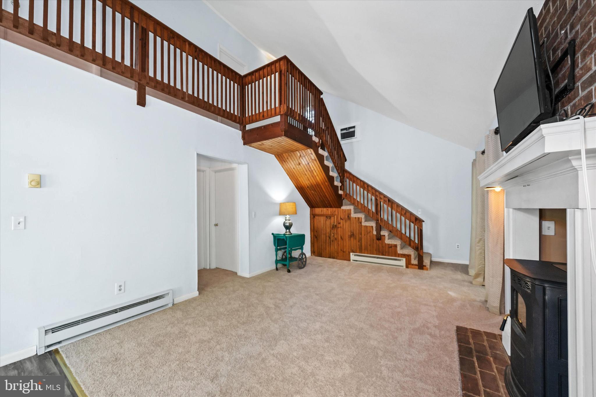 GREGG NECK - Residential