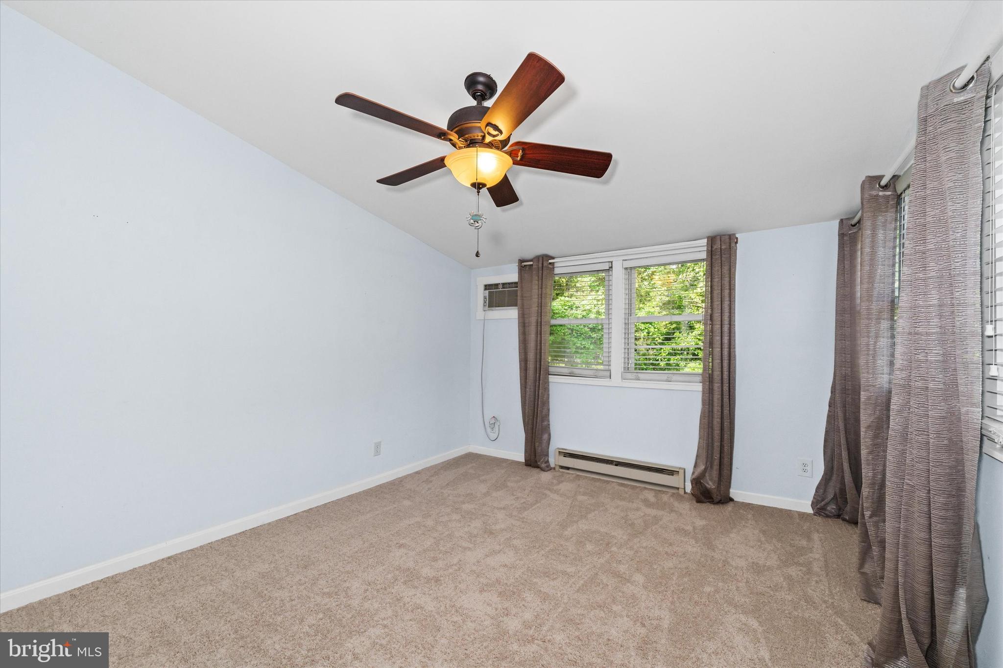 GREGG NECK - Residential