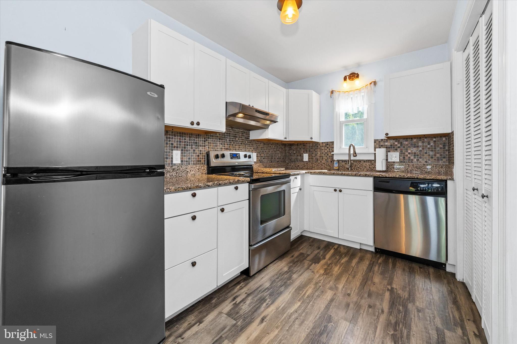 GREGG NECK - Residential