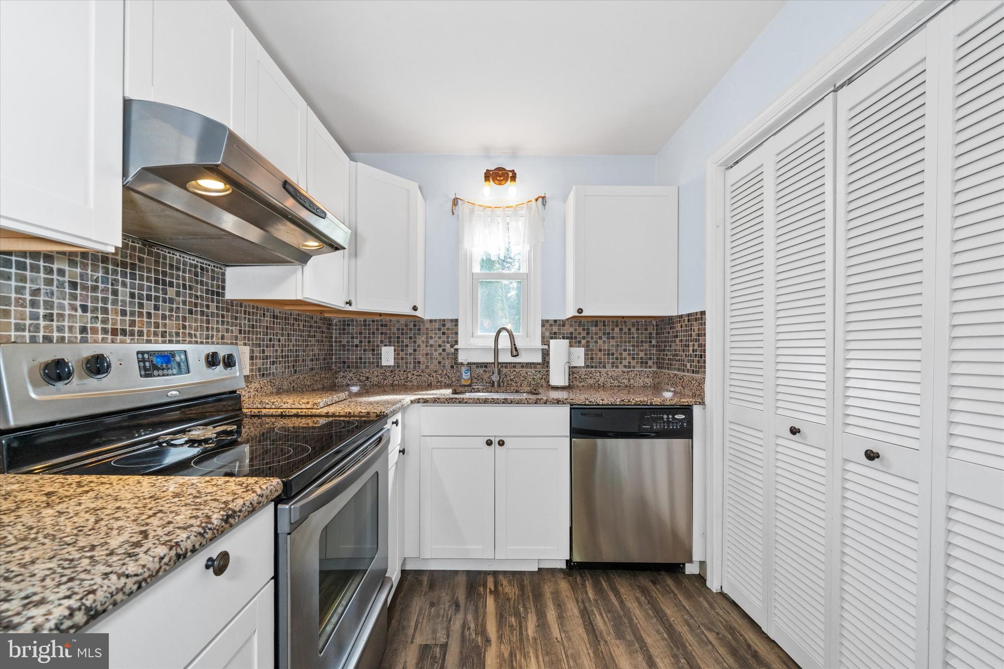 GREGG NECK - Residential