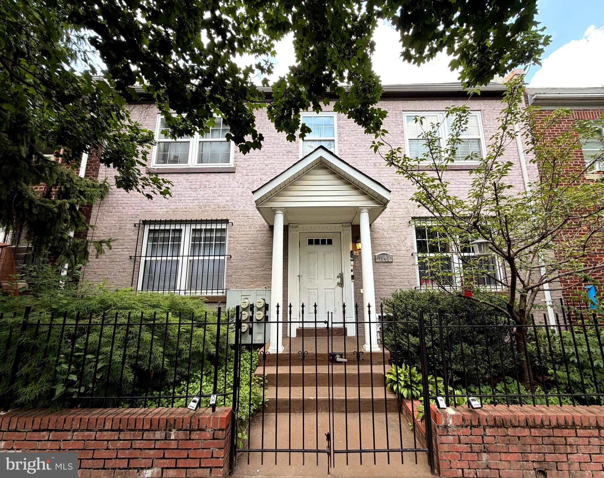 1840 D STREET NE 4