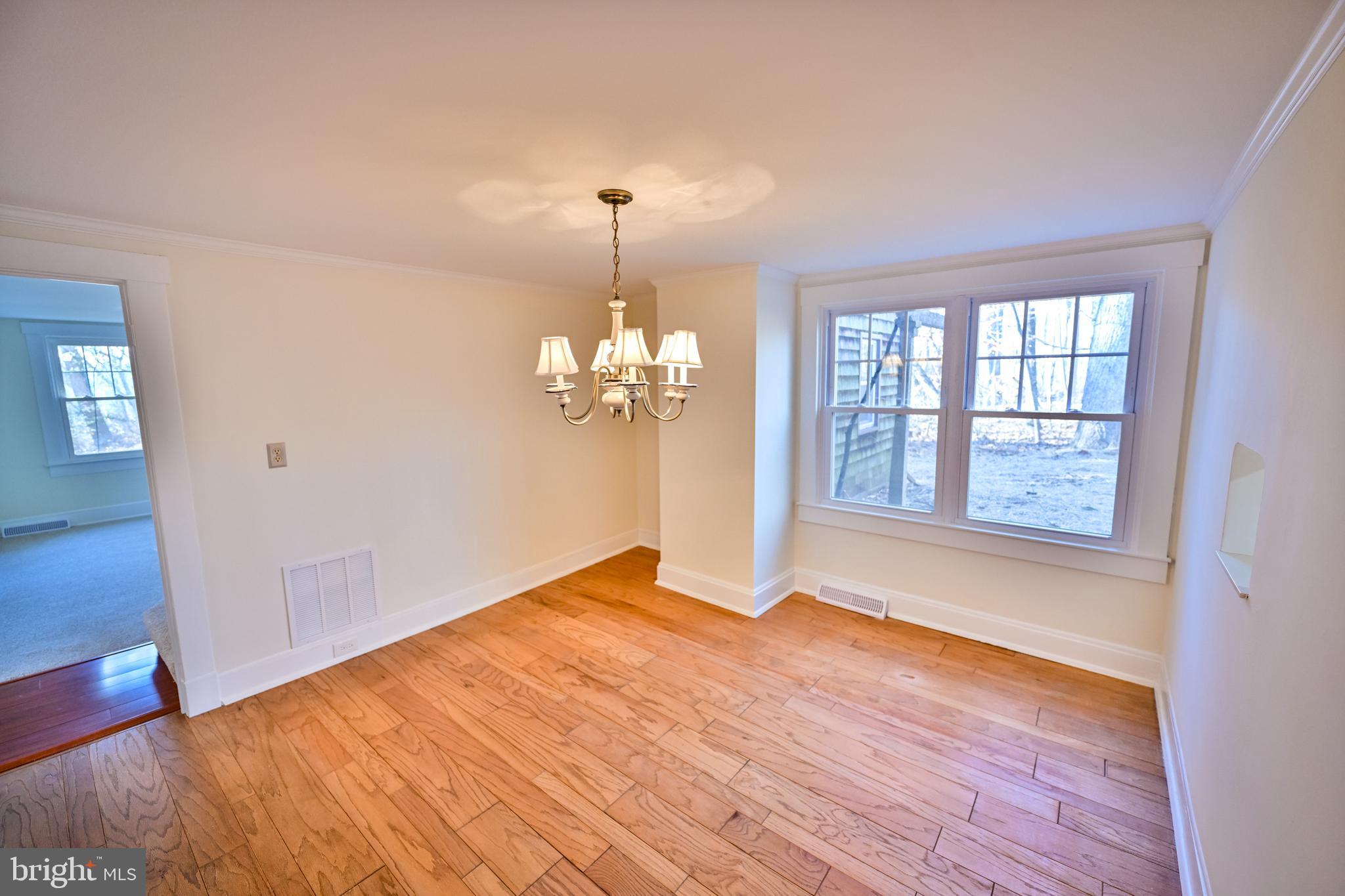 KINGSVILLE - Residential