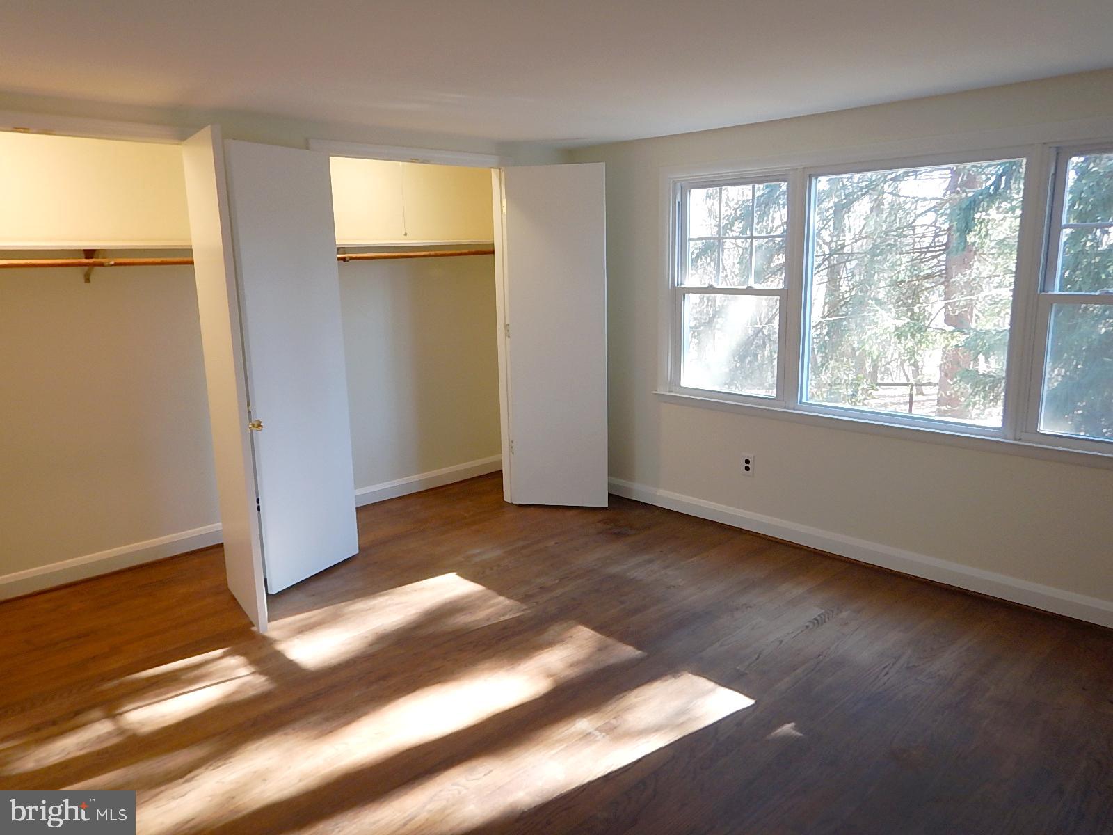 KINGSVILLE - Residential