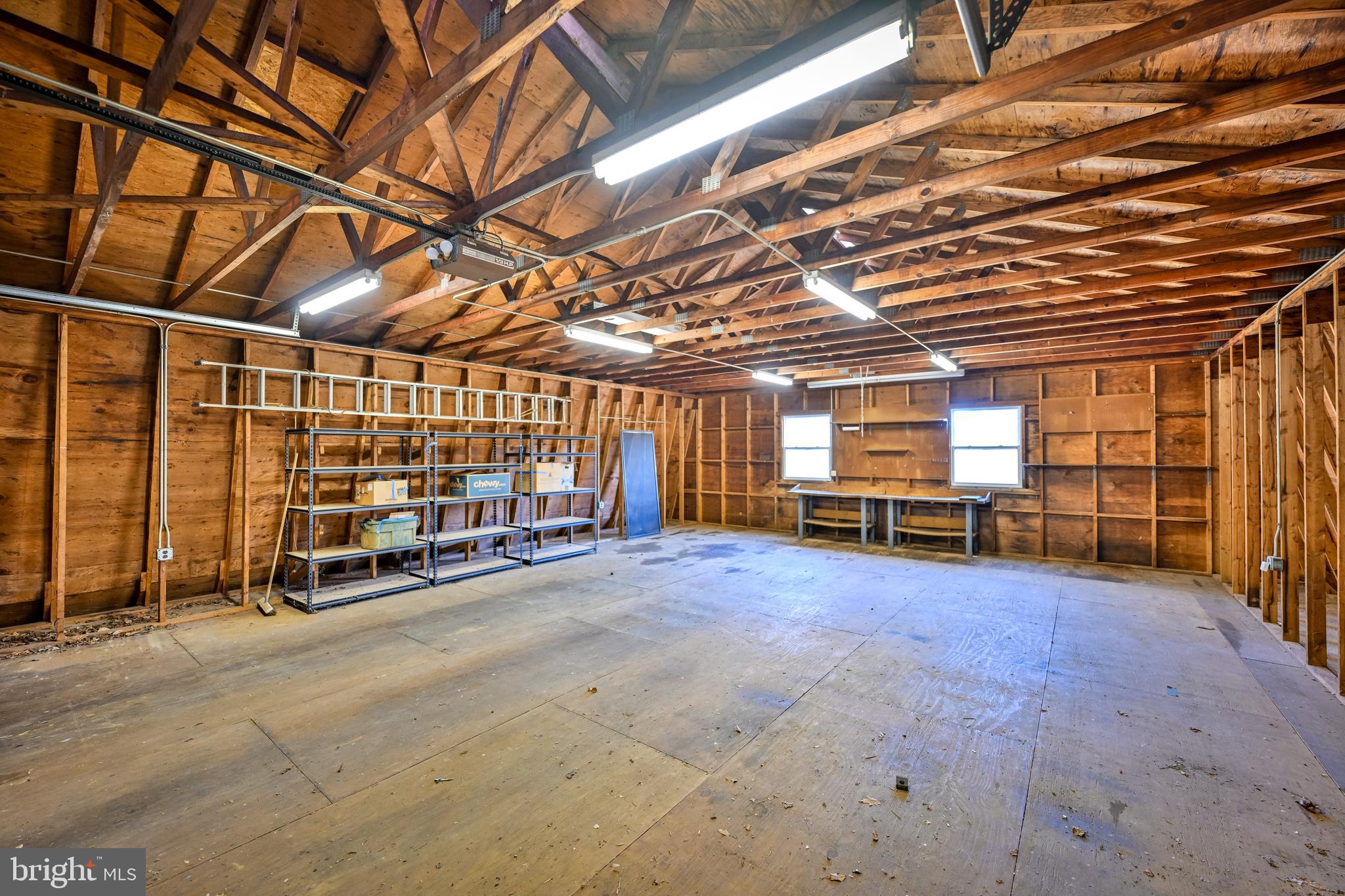 KINGSVILLE - Residential