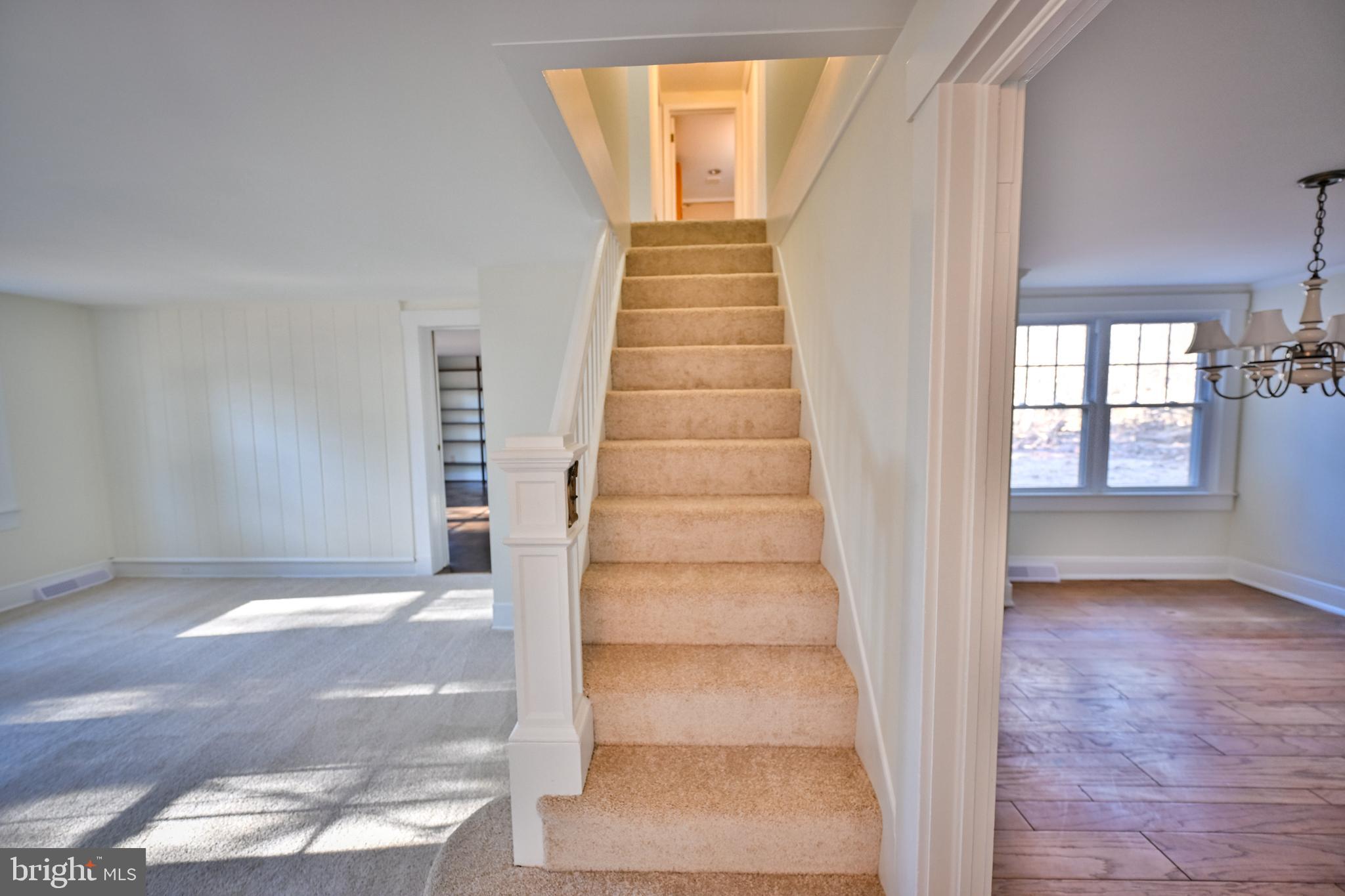 KINGSVILLE - Residential