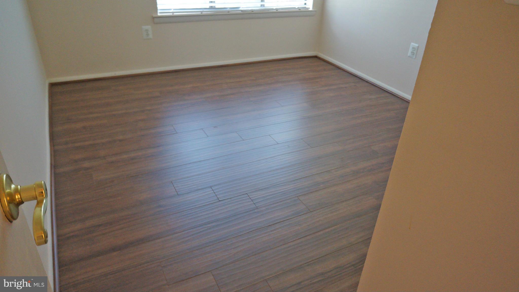 PARK OVERLOOK - Residential Lease