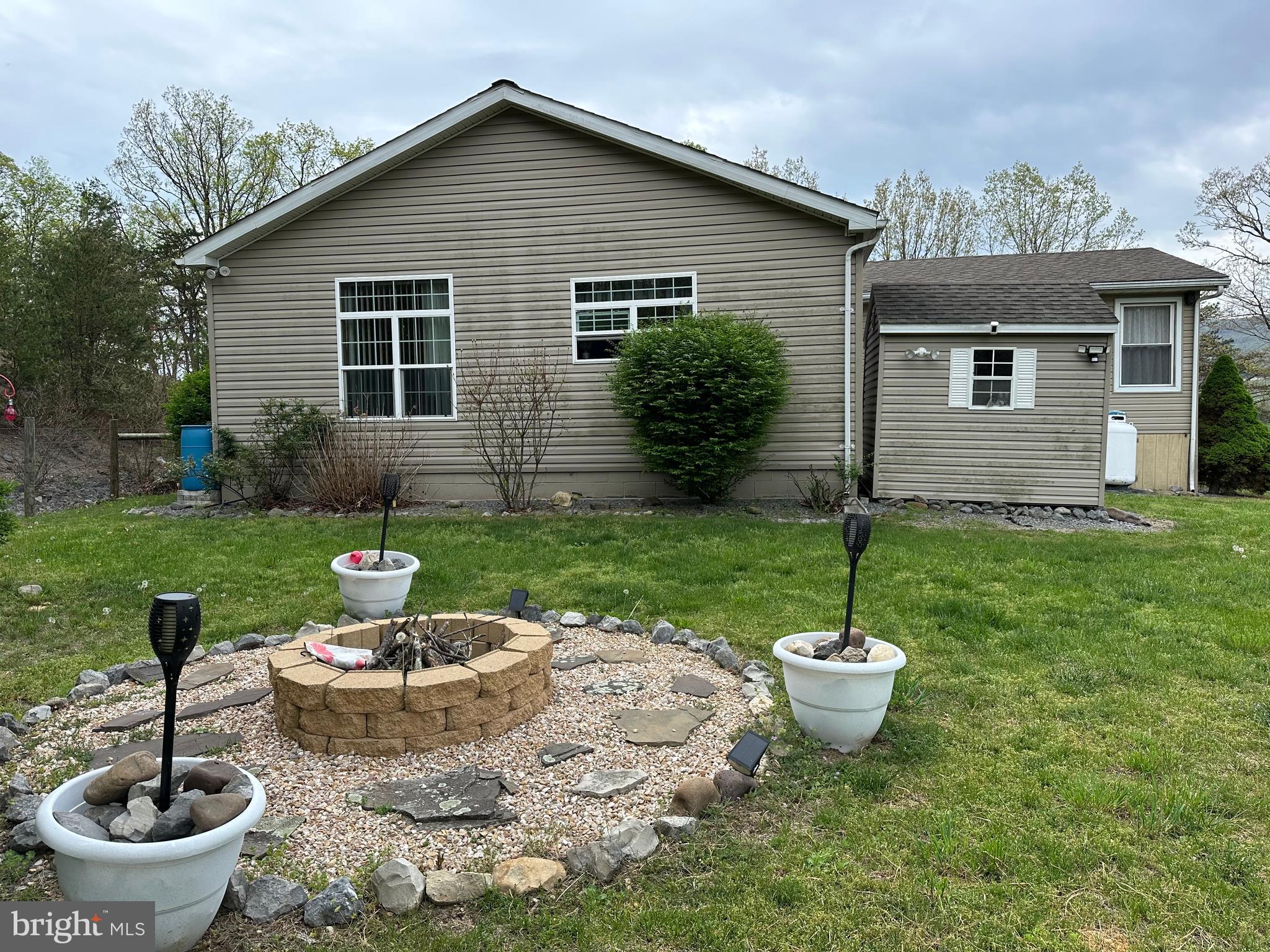 HIGH POINT - Residential