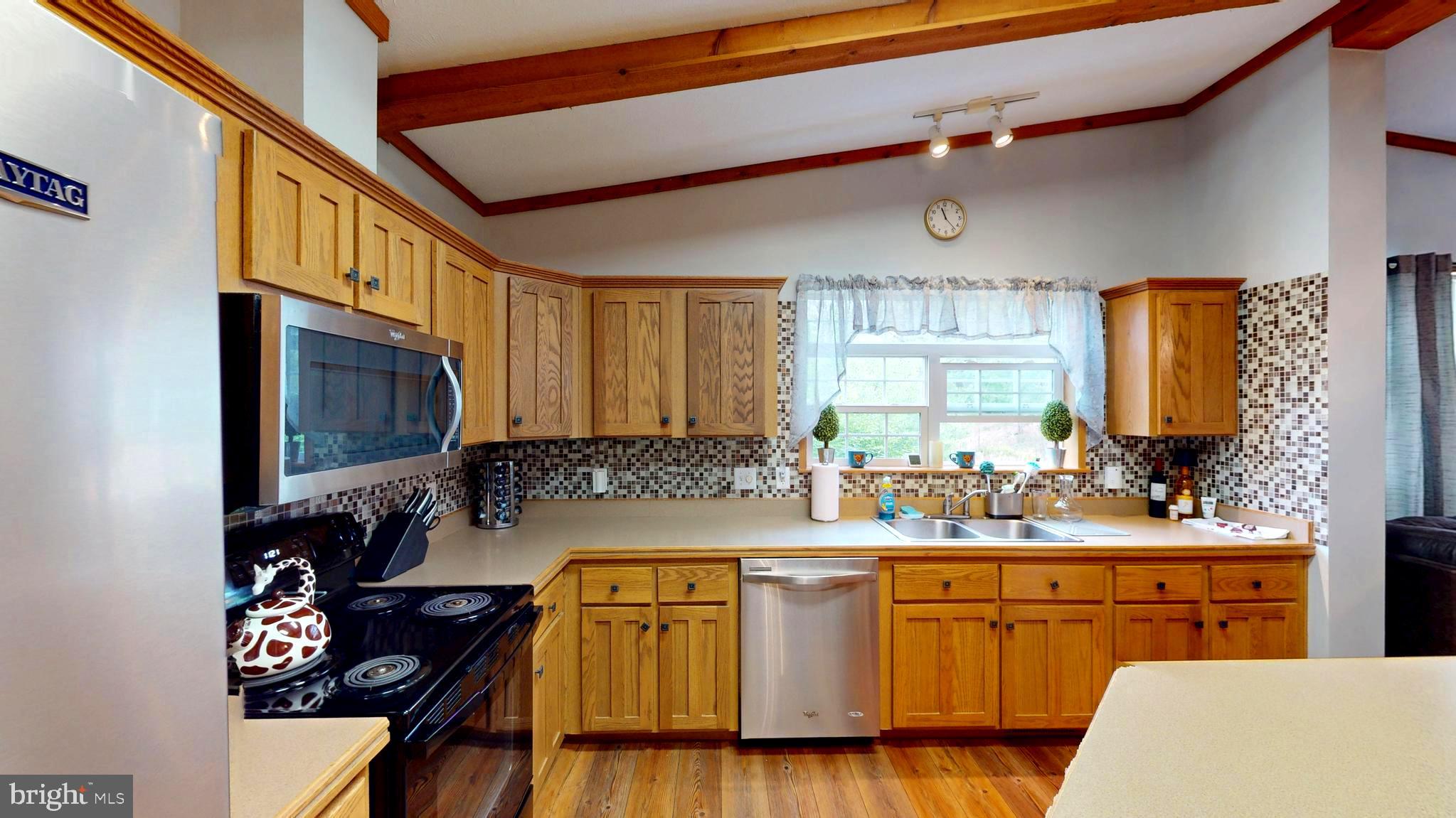 HIGH POINT - Residential