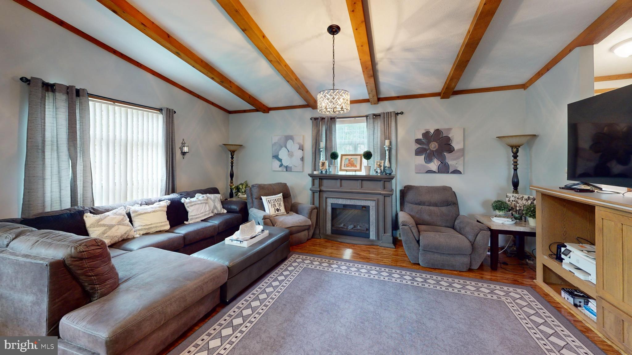 HIGH POINT - Residential