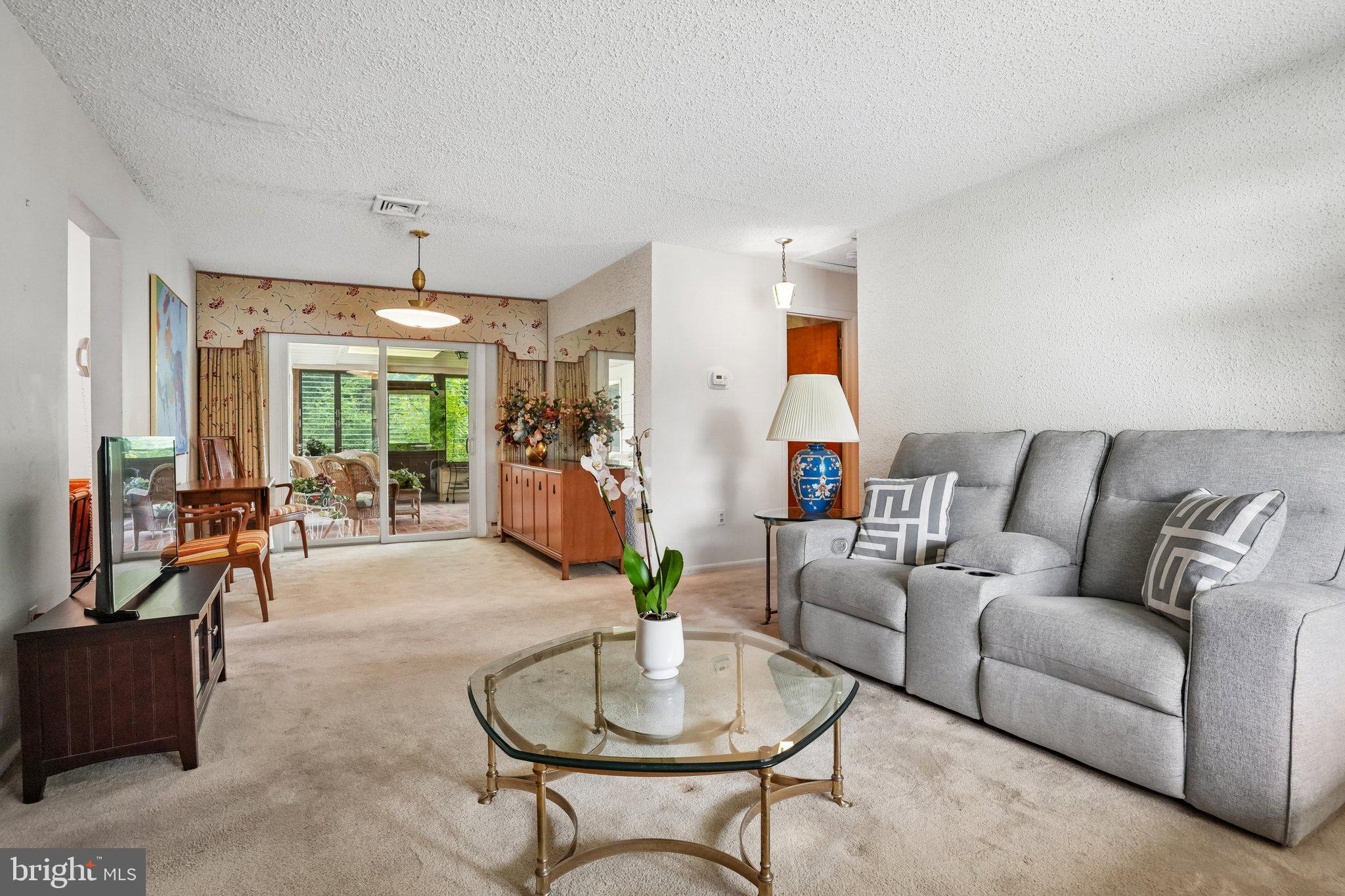 623 BETHEL AVENUE